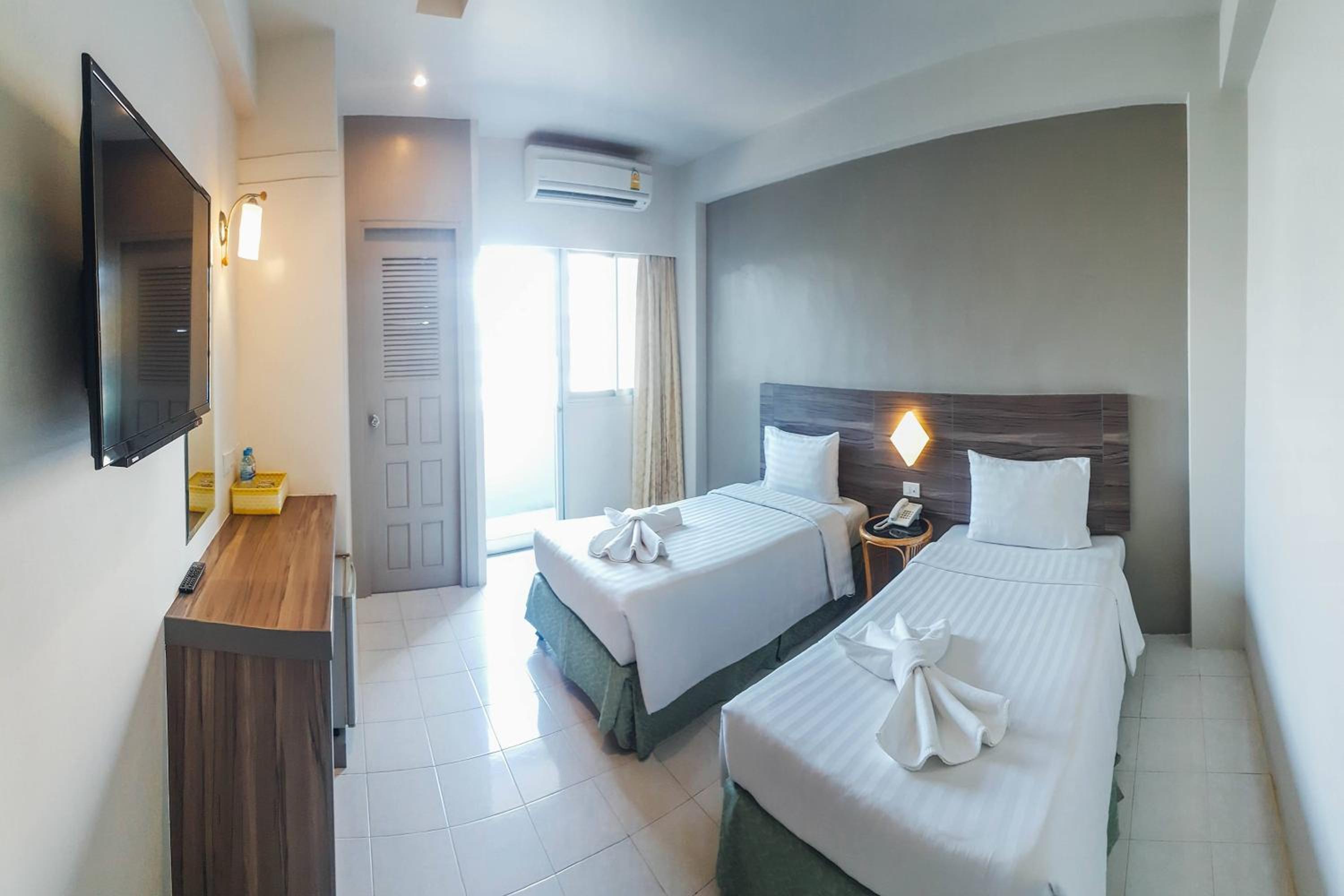 Superior Twin Room - Photo 5