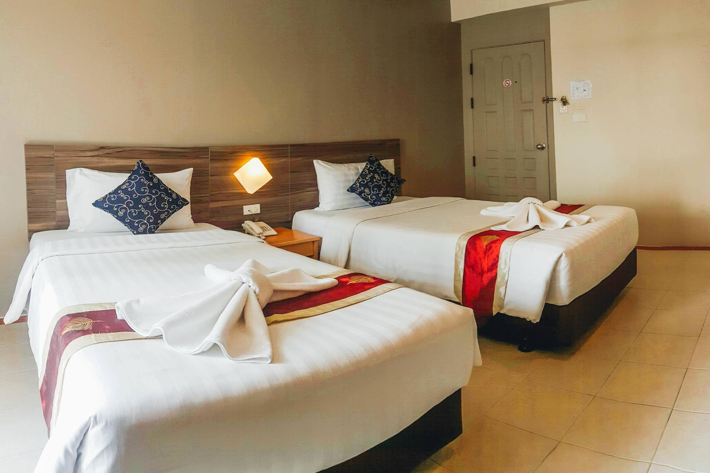 Deluxe Twin Room - Photo 1