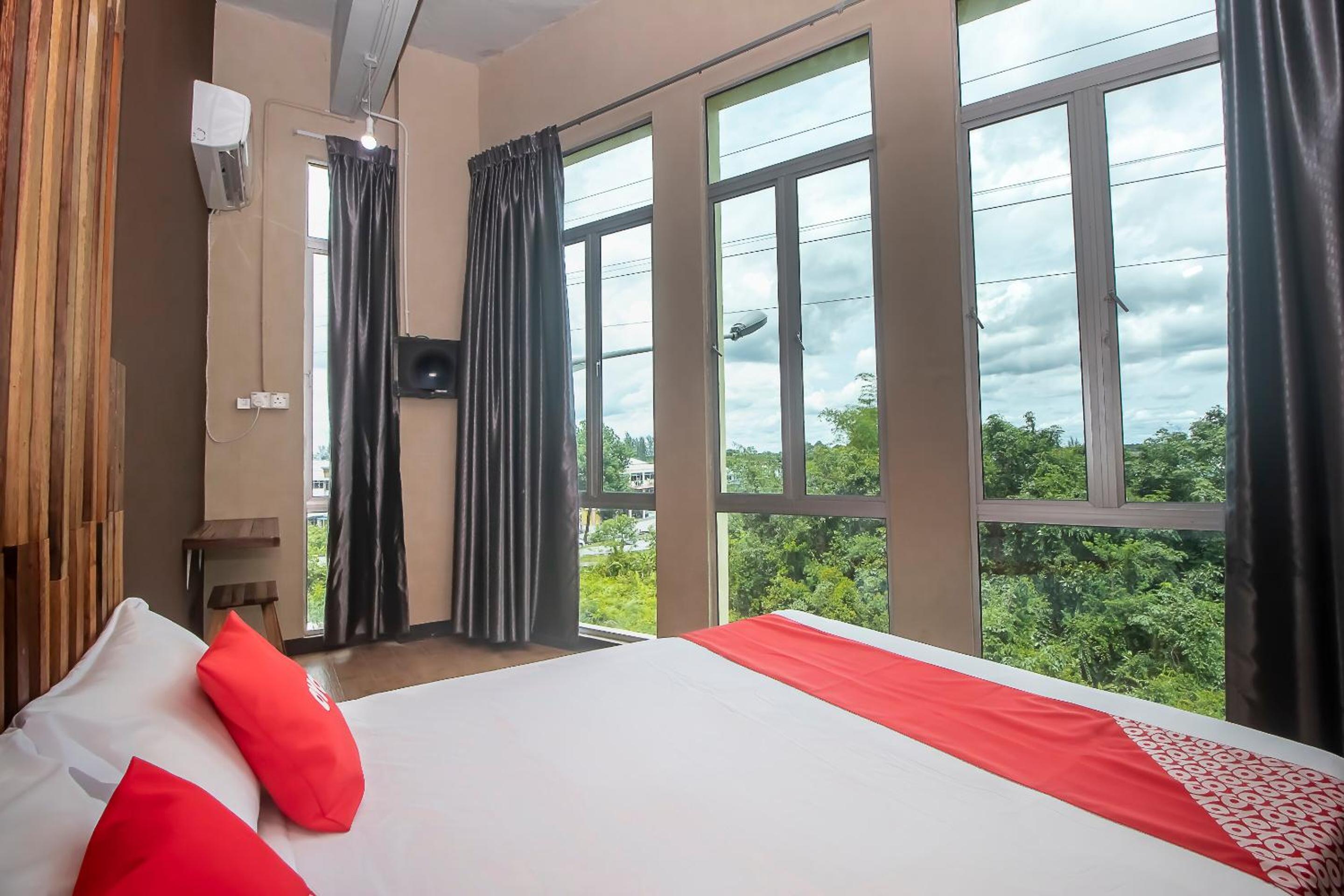 Deluxe Double Room - Photo 2