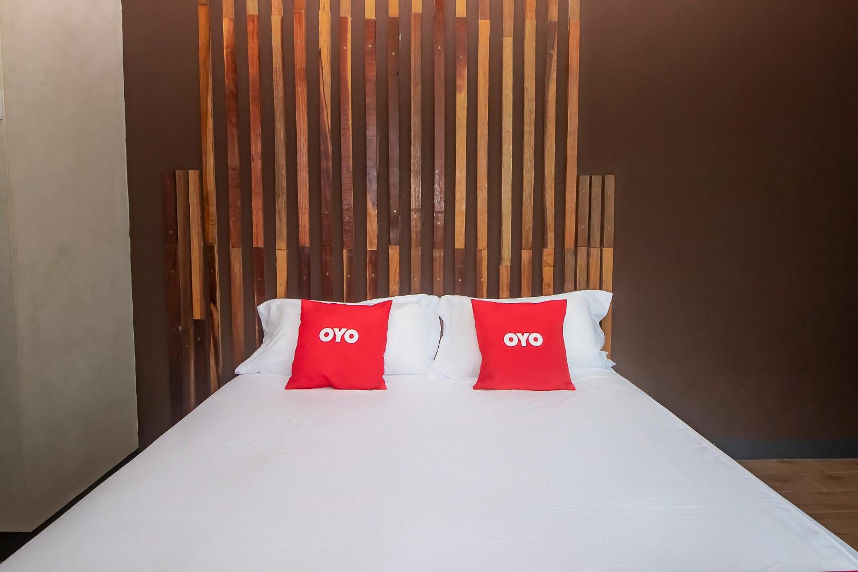 Deluxe Double Room - Photo 3