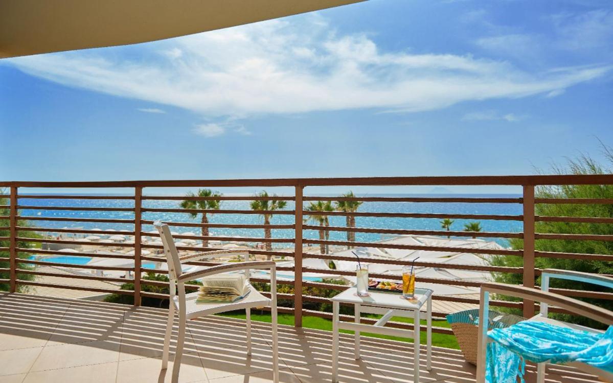  Deluxe room with Sea View and Spa Access - Photo 3
