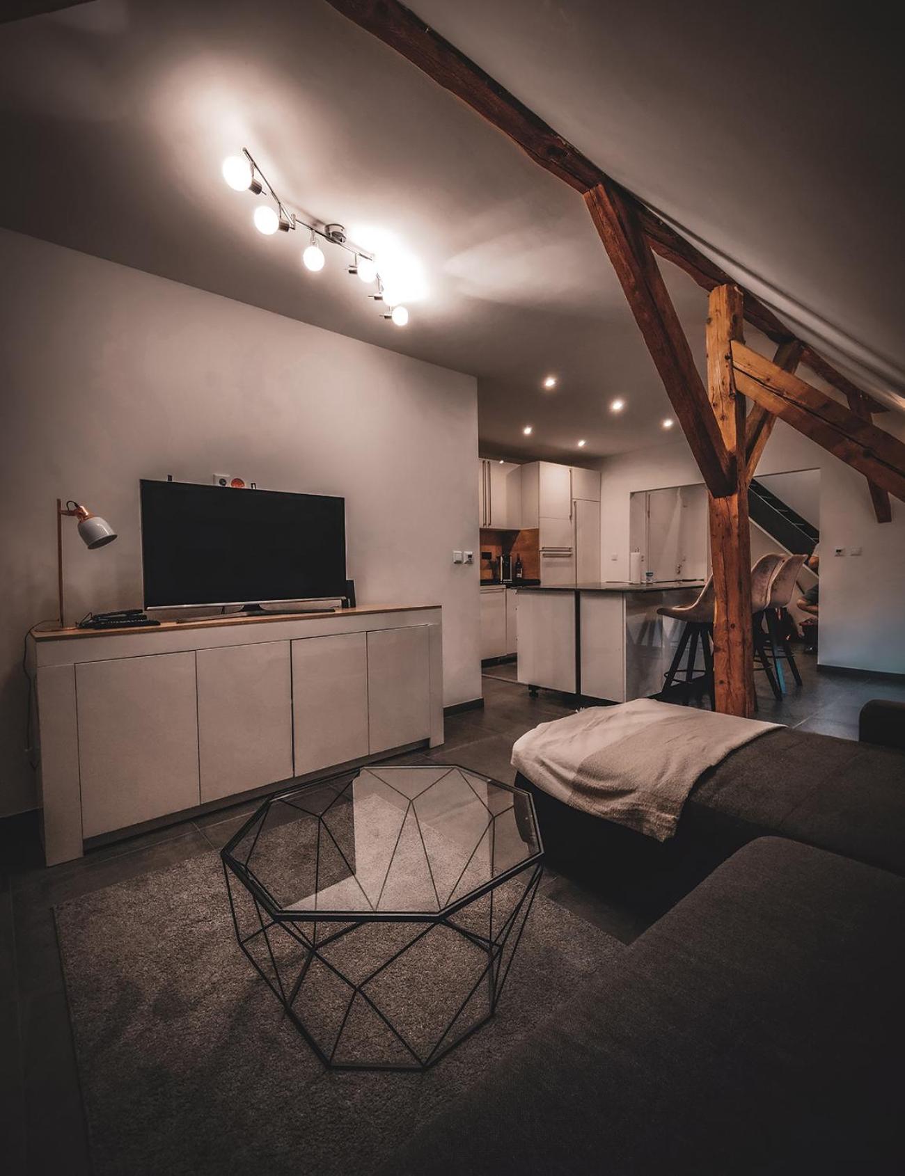 Maisonette photo 1