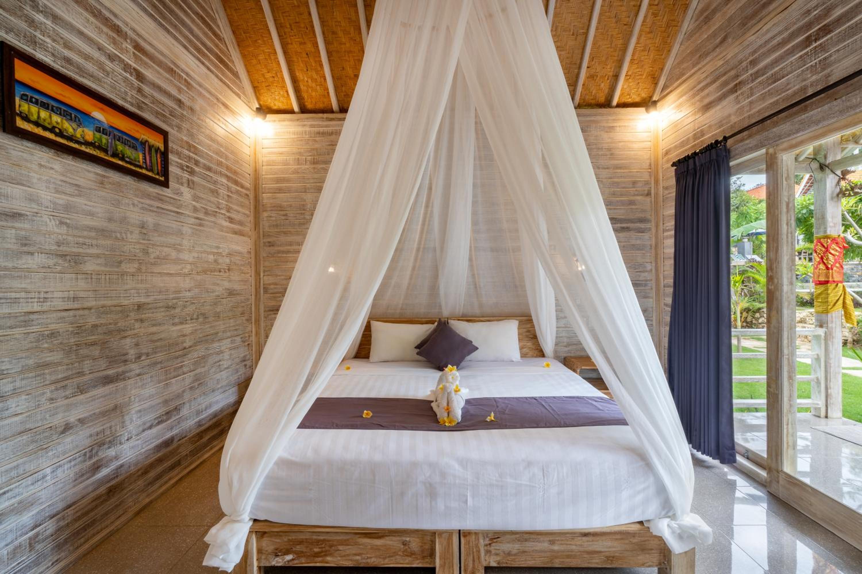 Deluxe Double Room - Photo 8