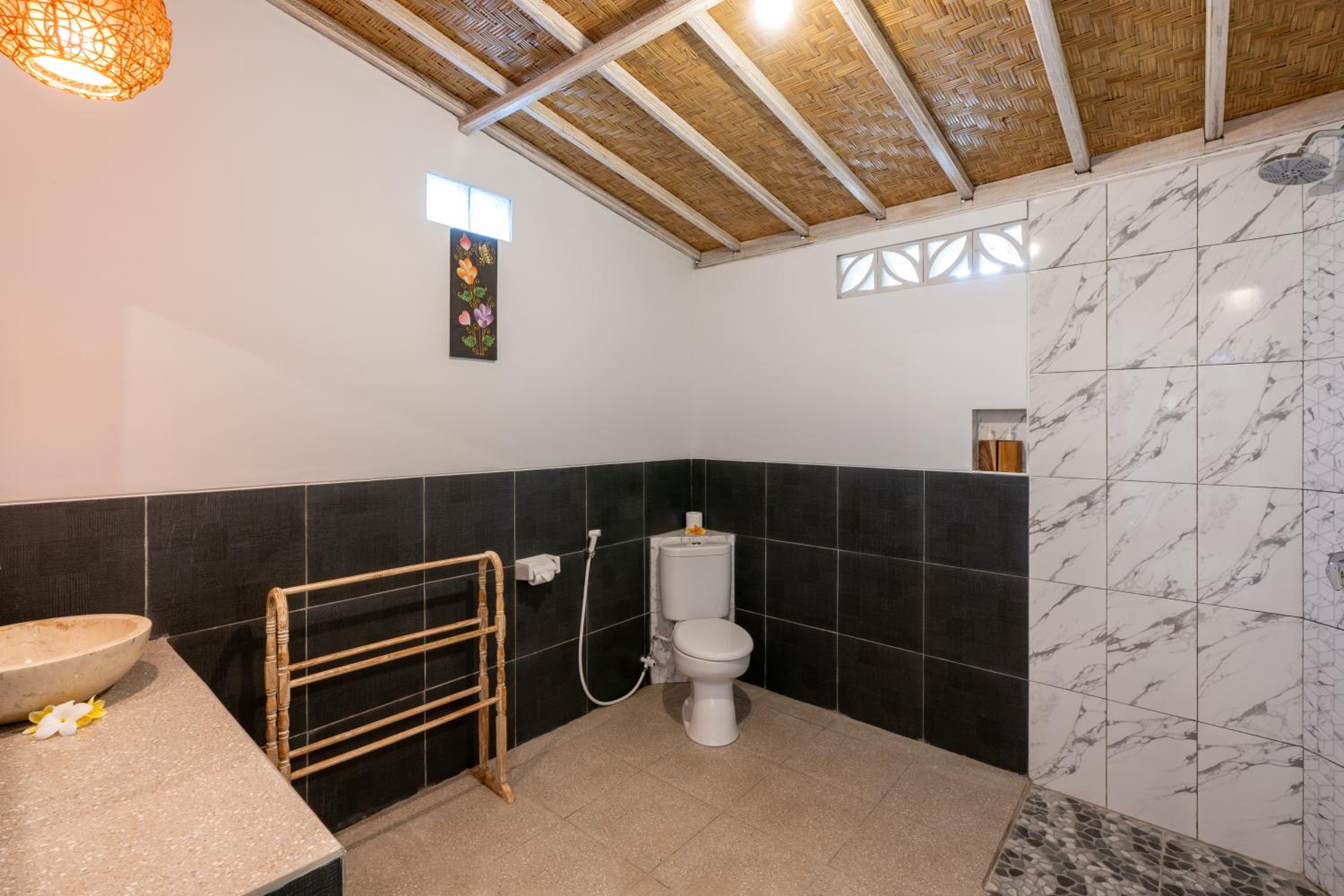 Deluxe Double Room - Photo 9