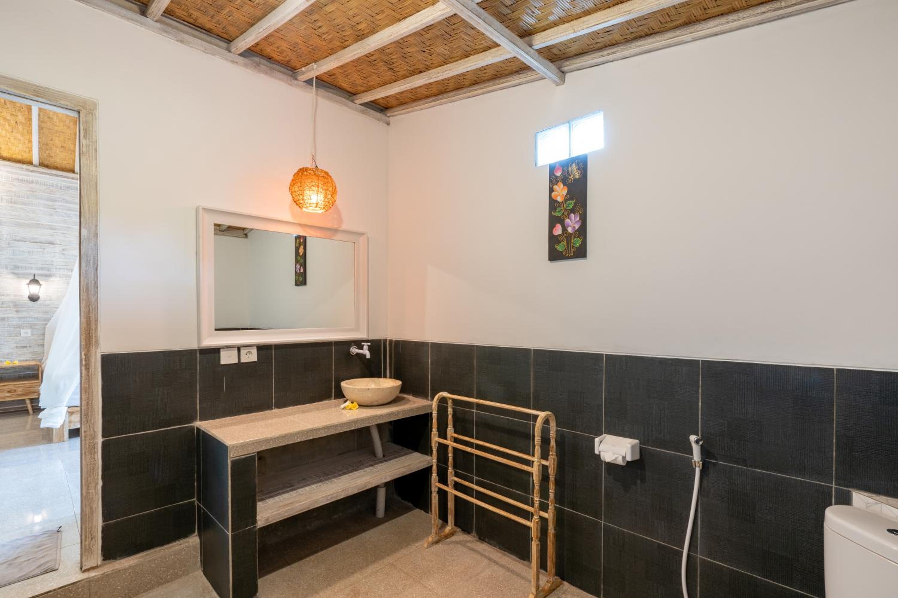 Deluxe Double Room - Photo 11
