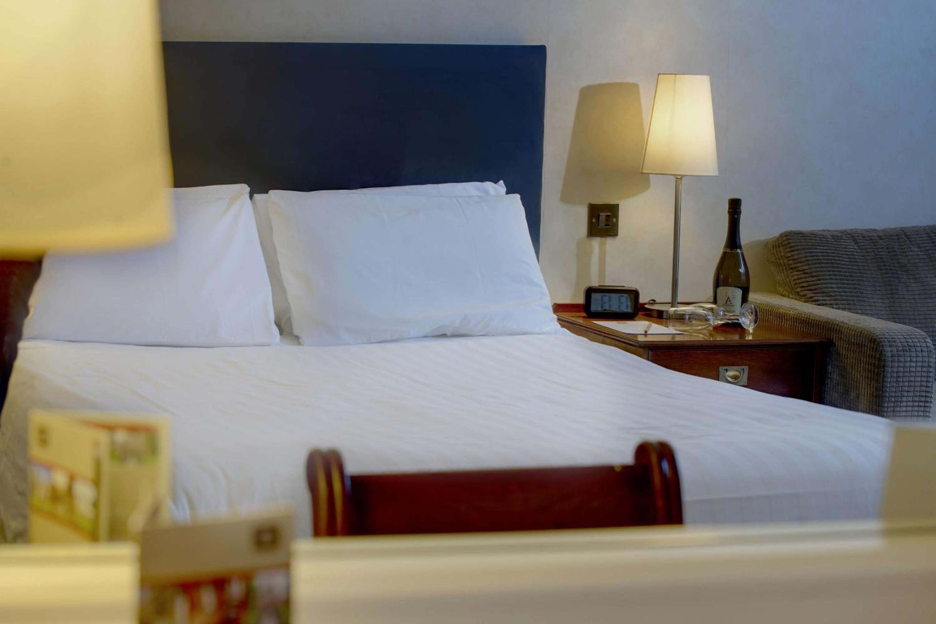Standard Double Room - Non-Smoking
