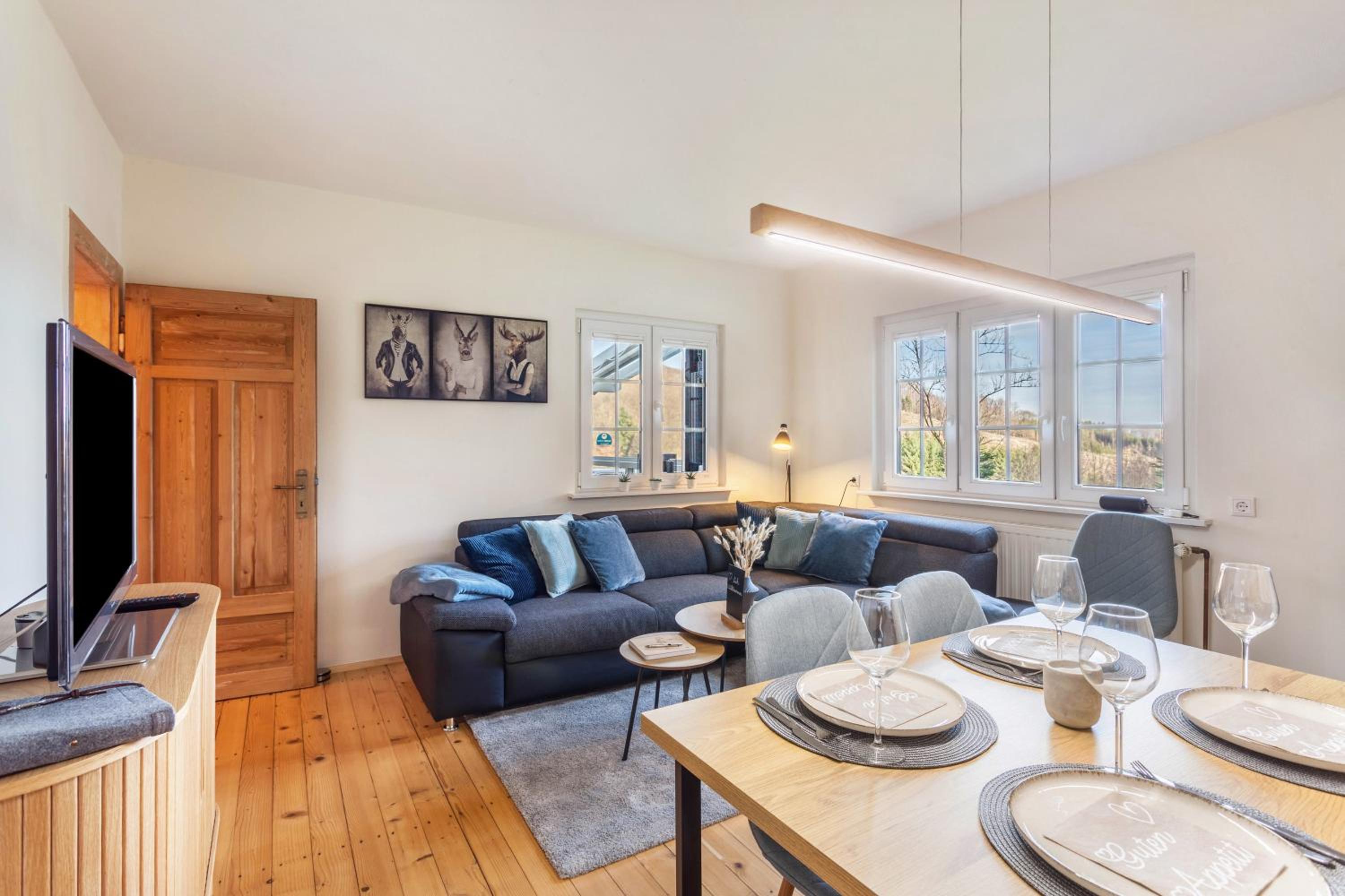 Two-Bedroom Deluxe Apartment with Garden View