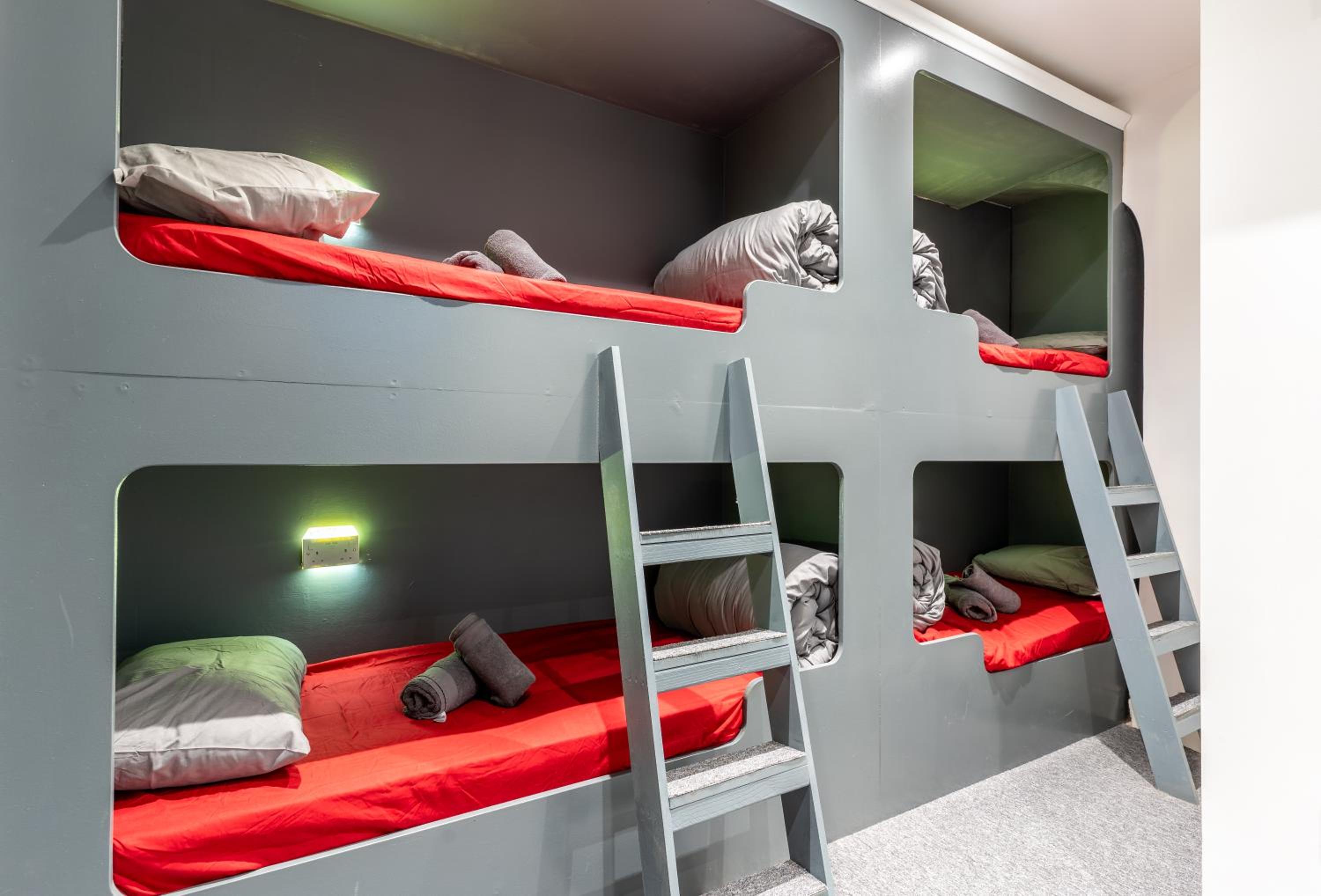 Economy Quadruple Room