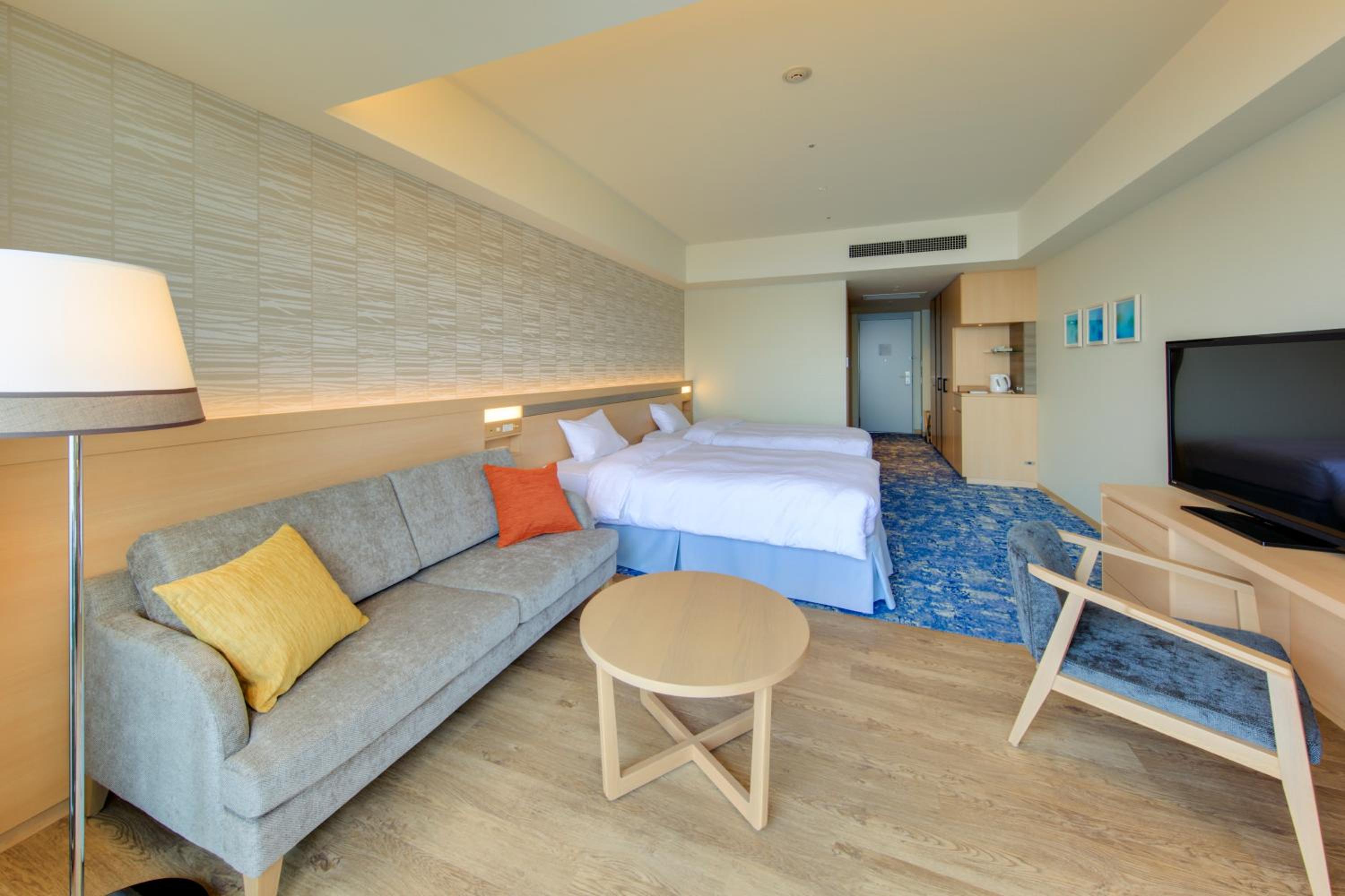 Twin Room With Ocean View - Breakfast Included - Aqua Square photo 2