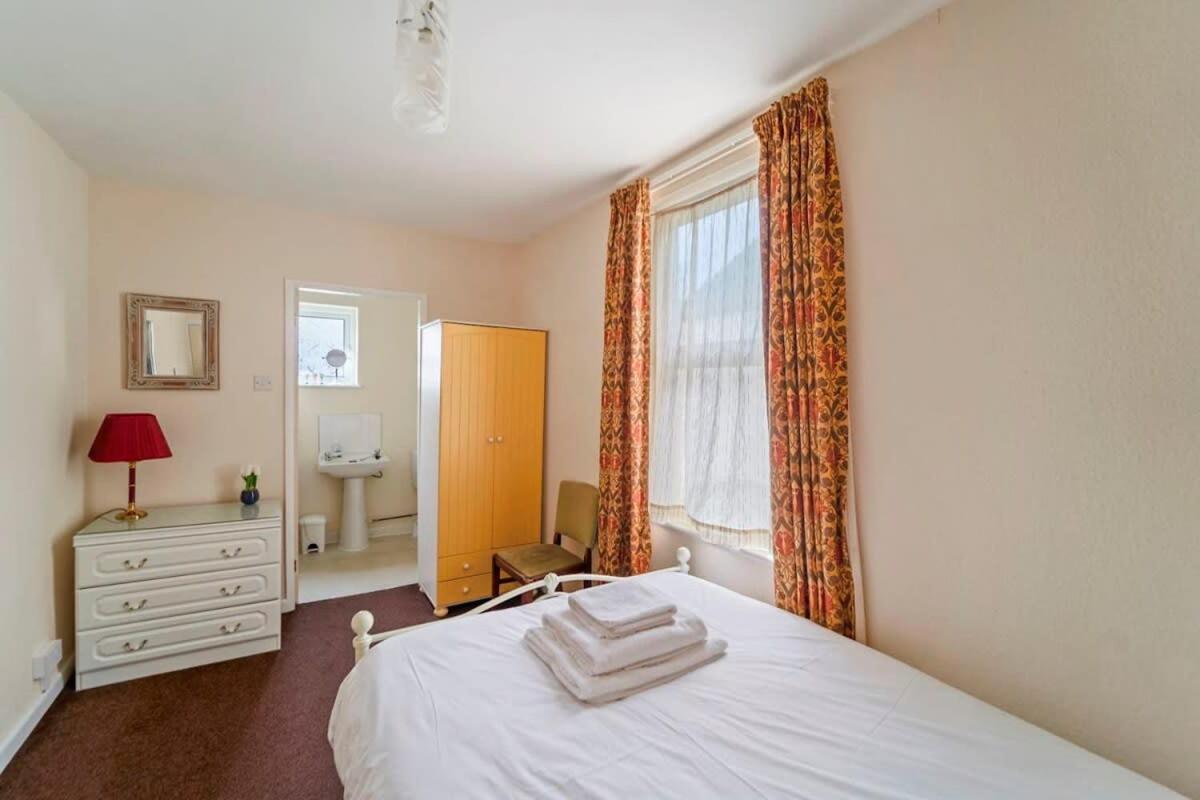 Holiday Home photo 3