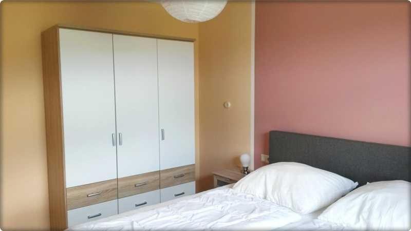 One-Bedroom Apartment with Terrace photo 3