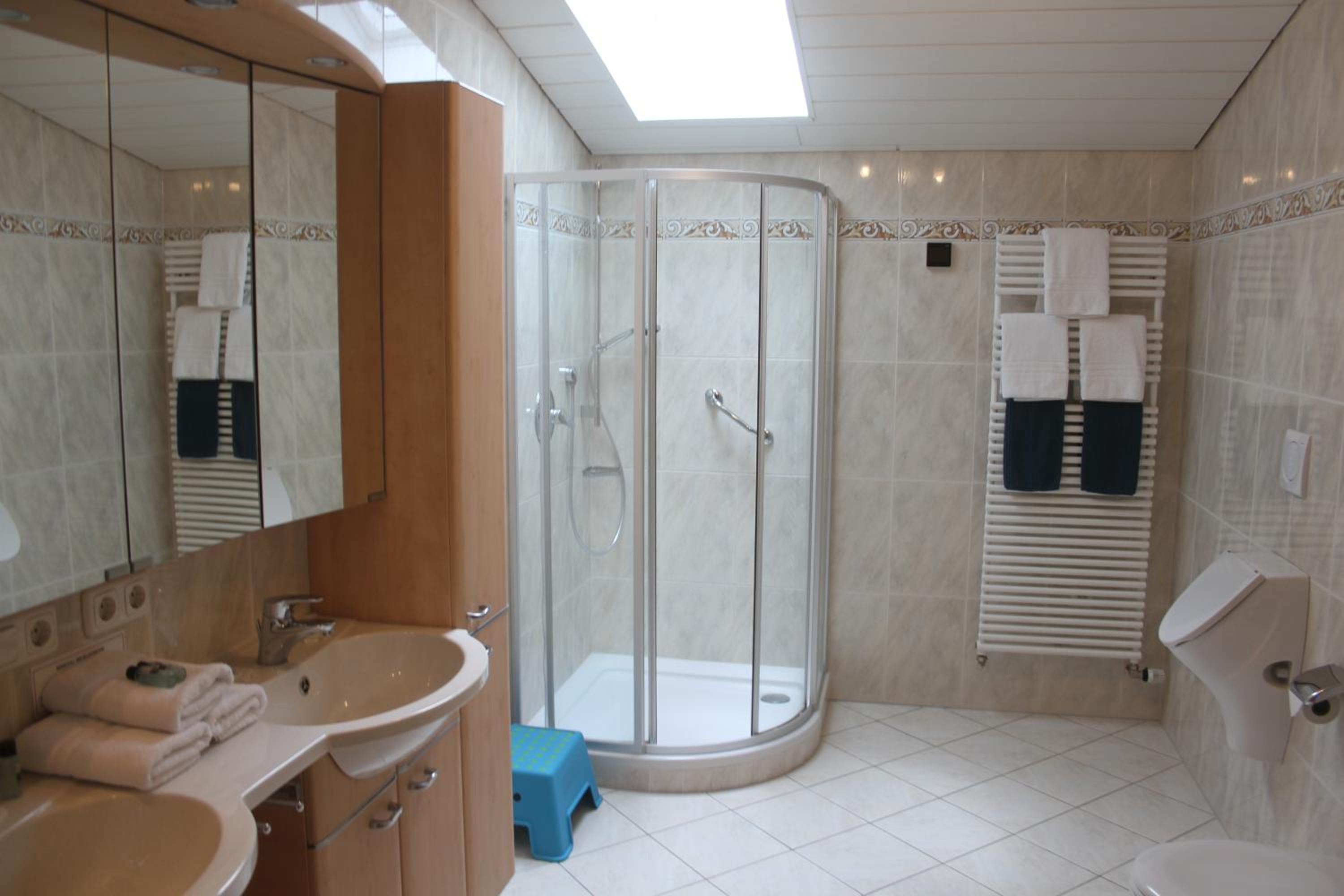 Two-Bedroom Apartment - Photo 7