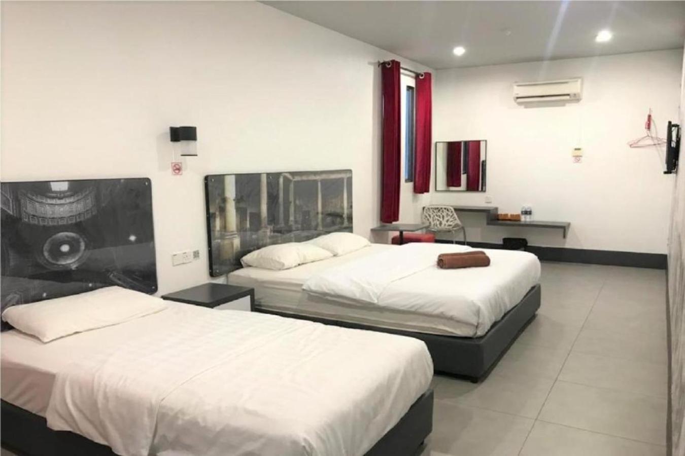 Deluxe Triple Room - Photo 3