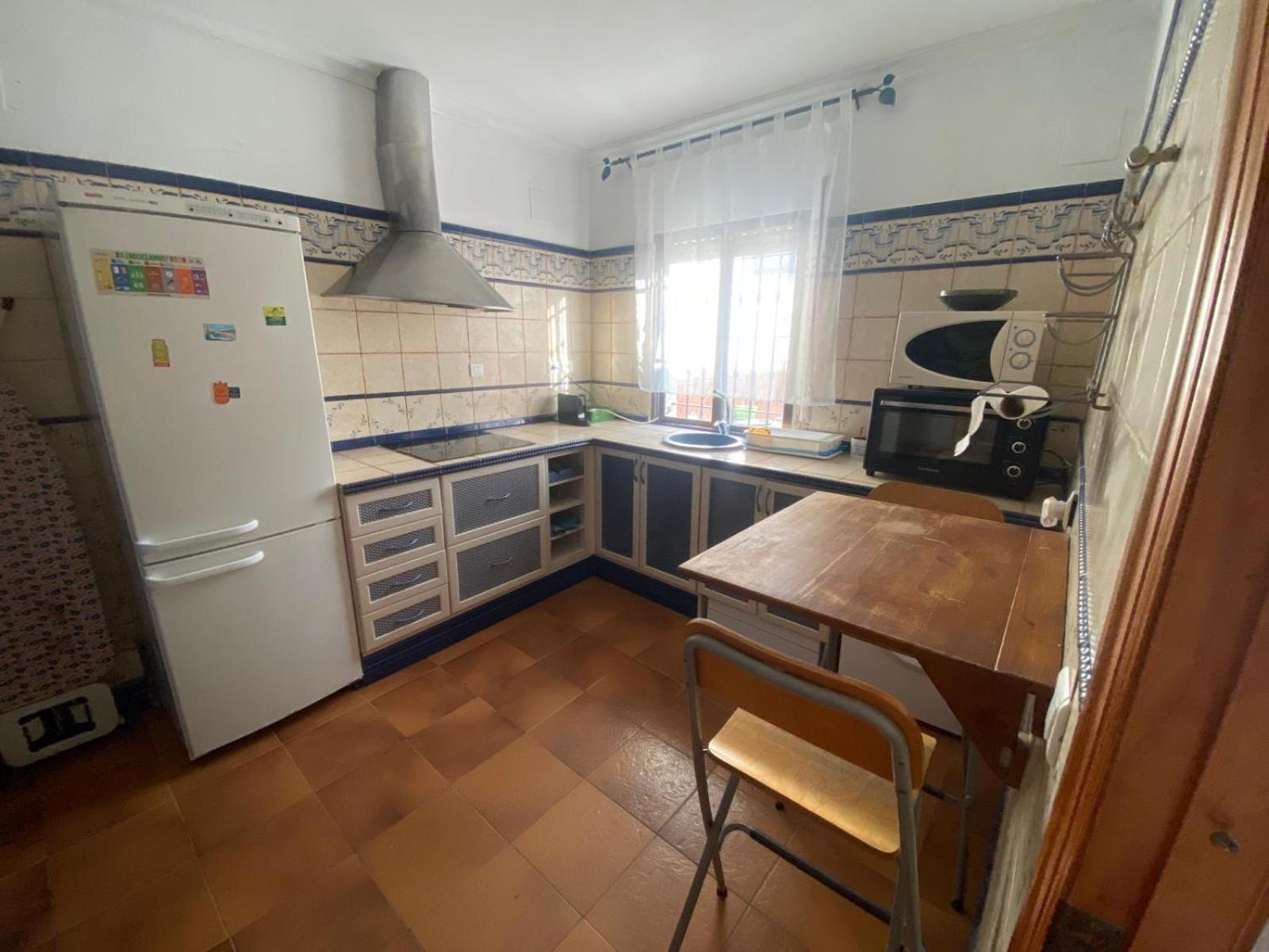 Four-Bedroom House photo 2
