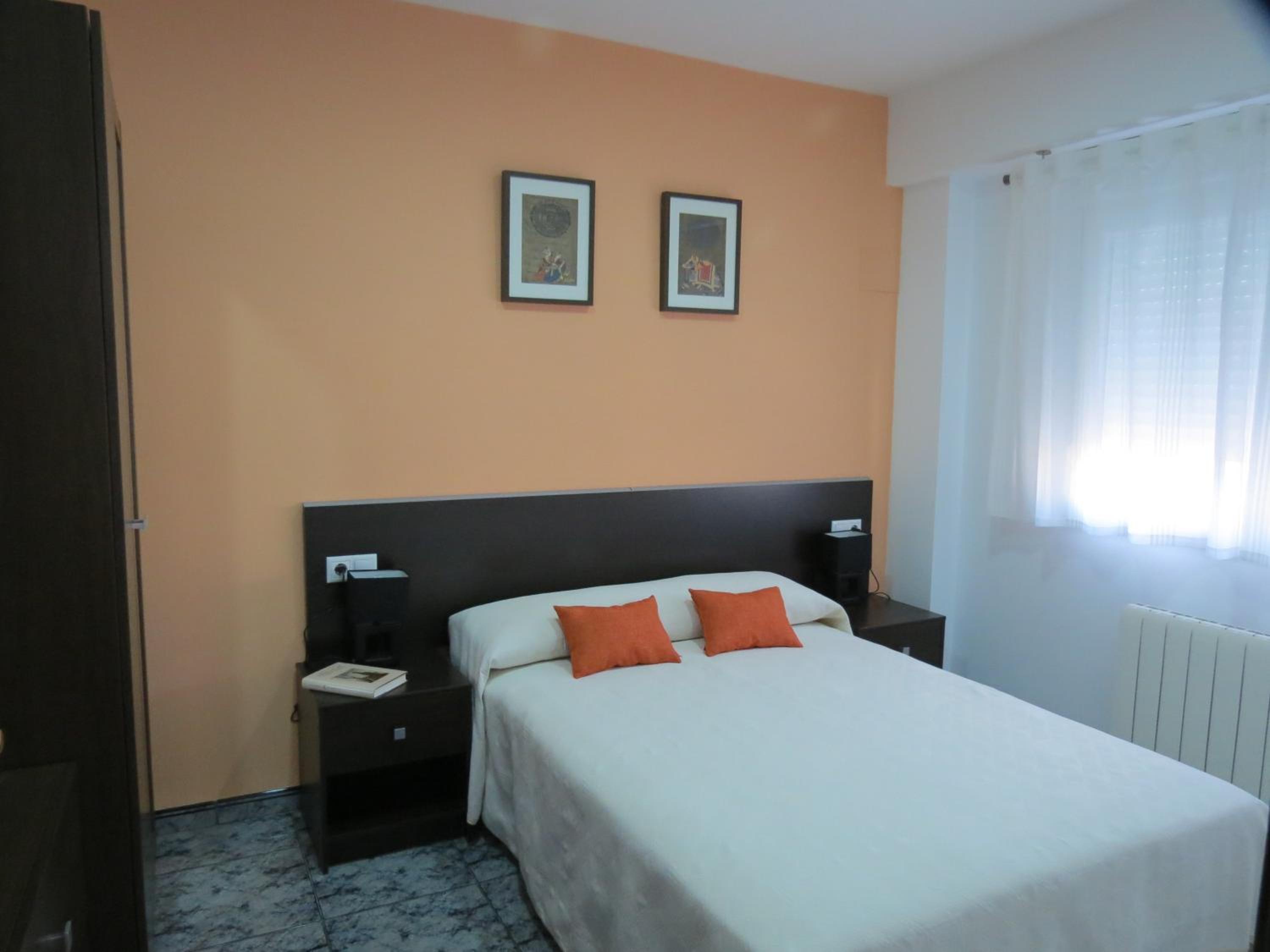 Apartment with Terrace photo 2