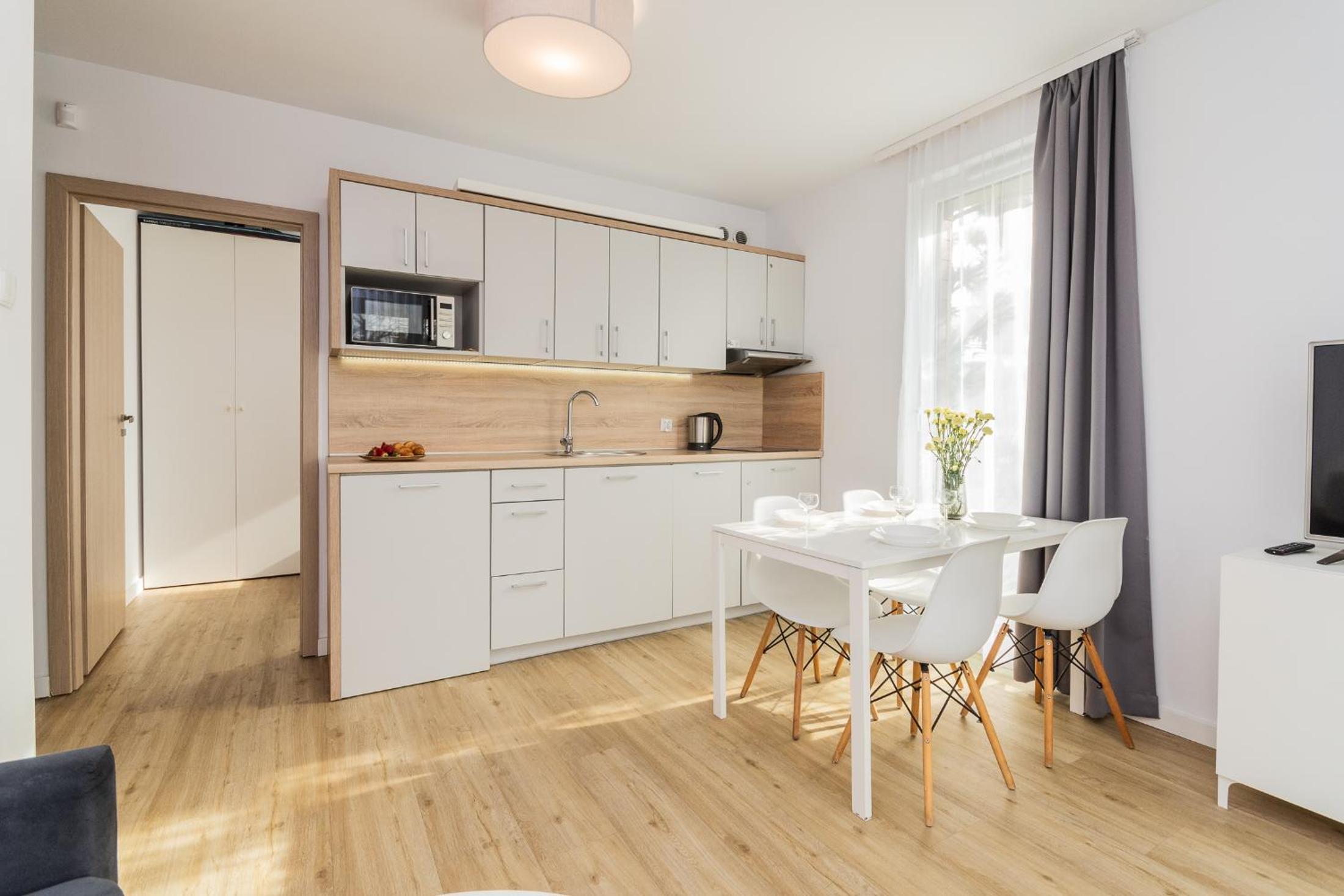 Apartment with Terrace photo 3