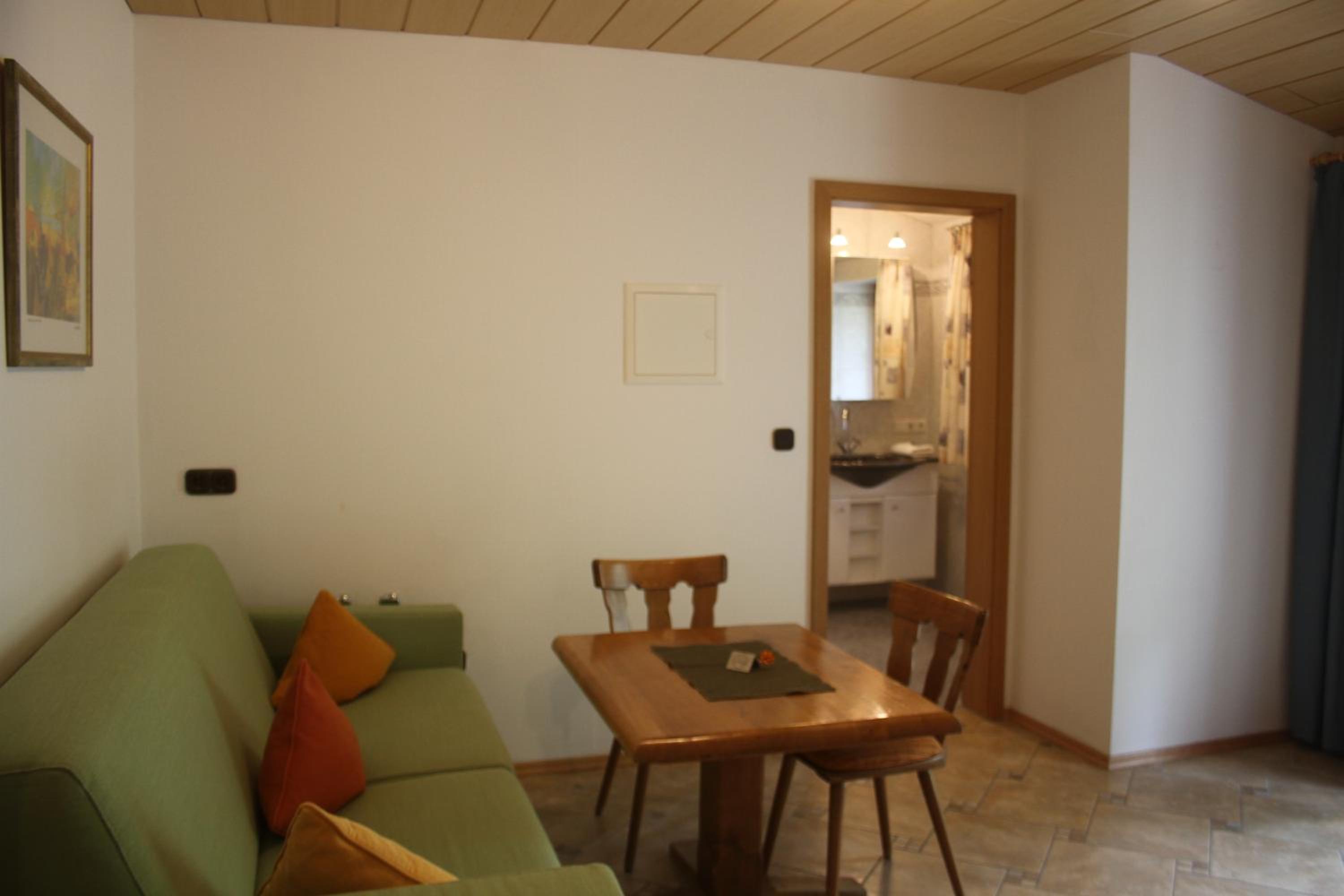 Double Room with Terrace - Photo 4