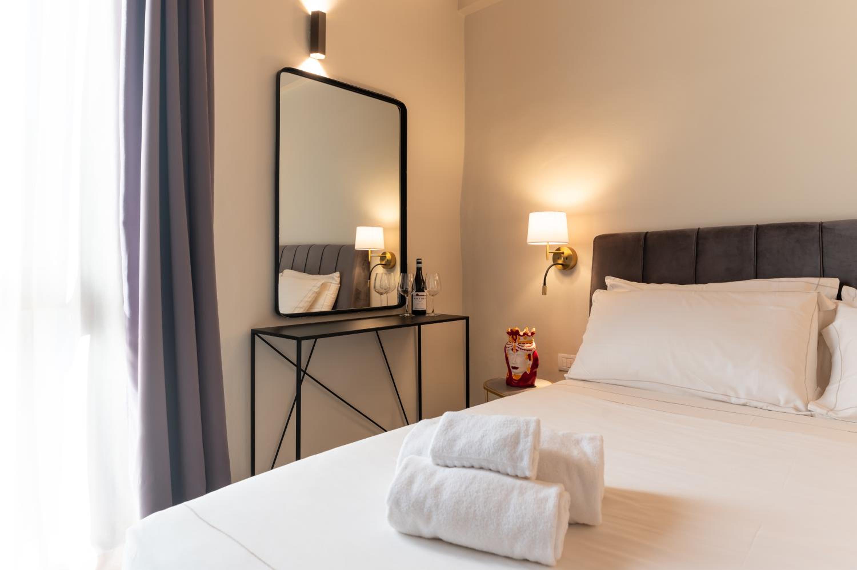 Superior Double Room - Photo 2