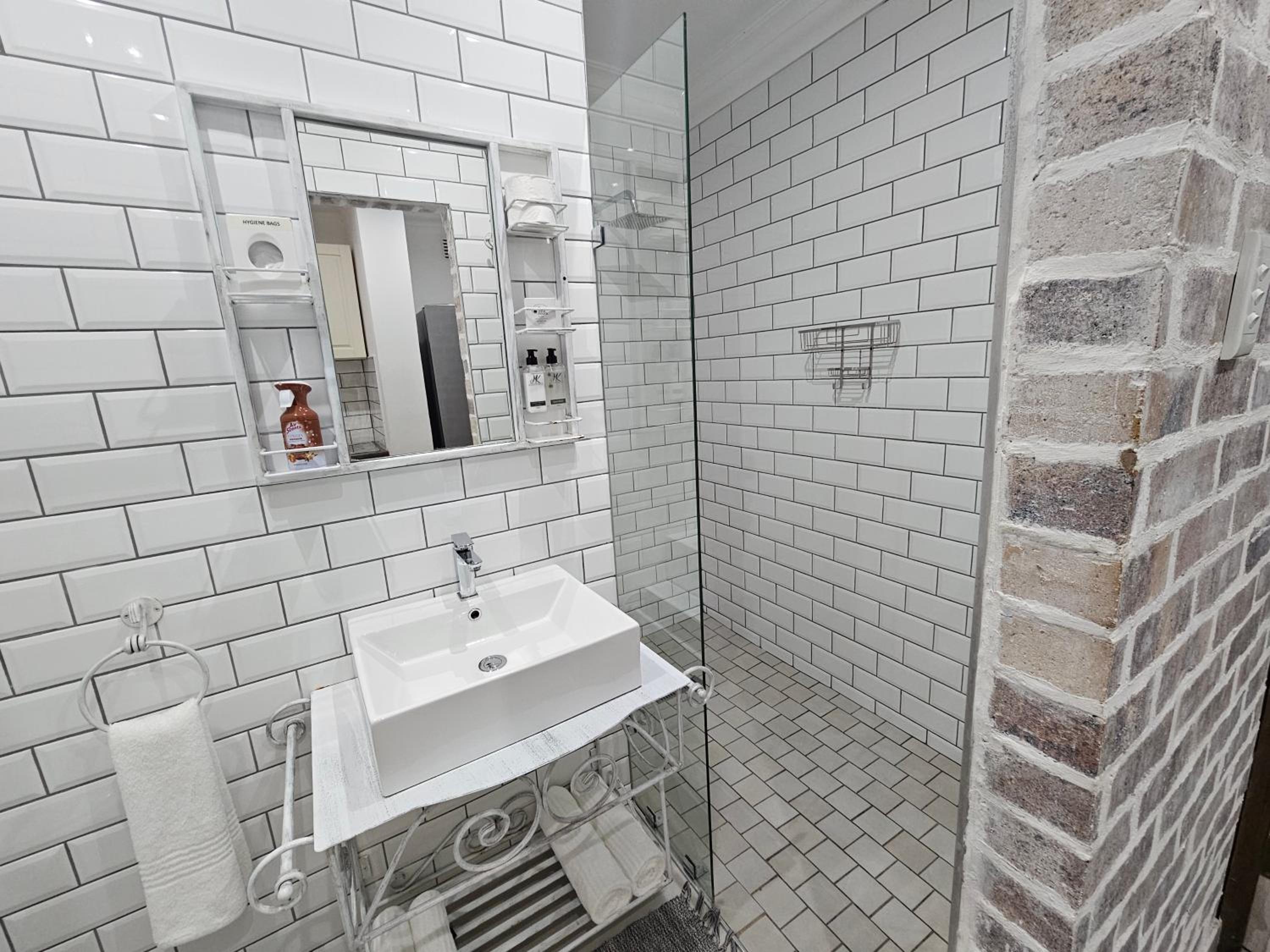 Apartment - Ground Floor - Photo 3