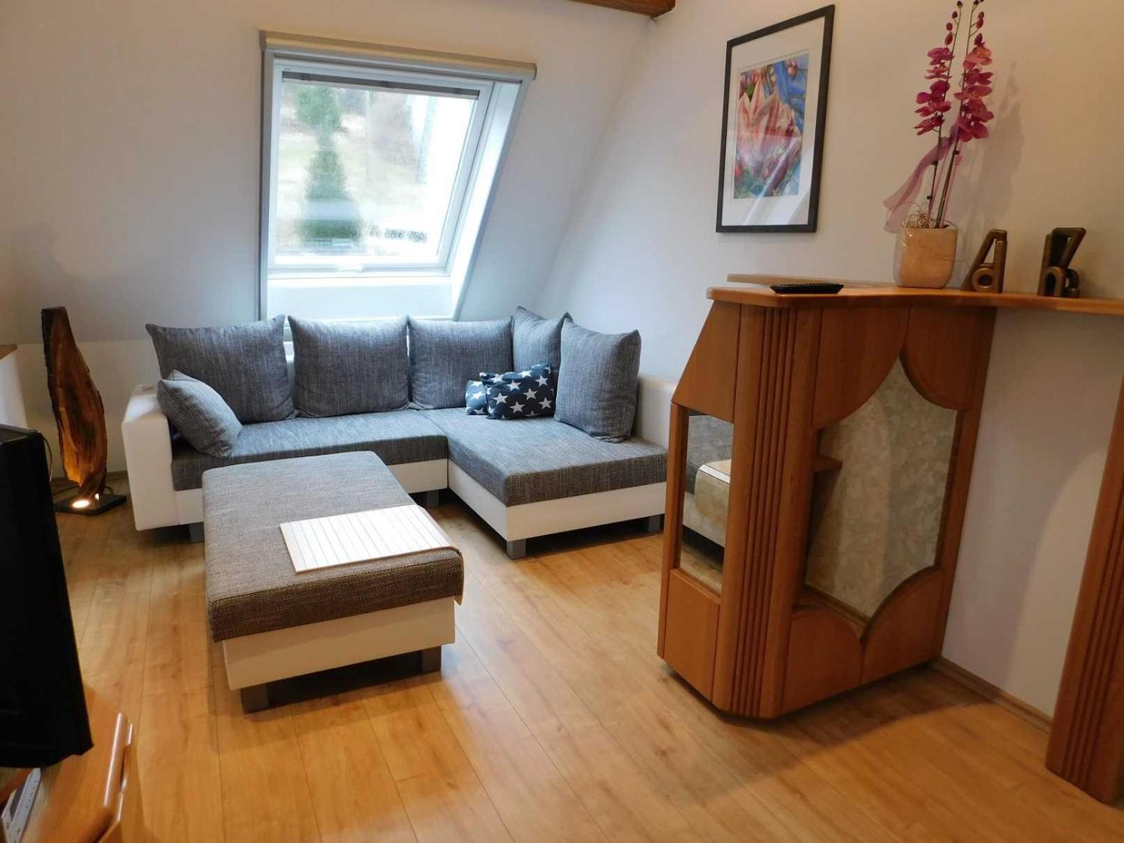 One-Bedroom Apartment with Balcony photo 1