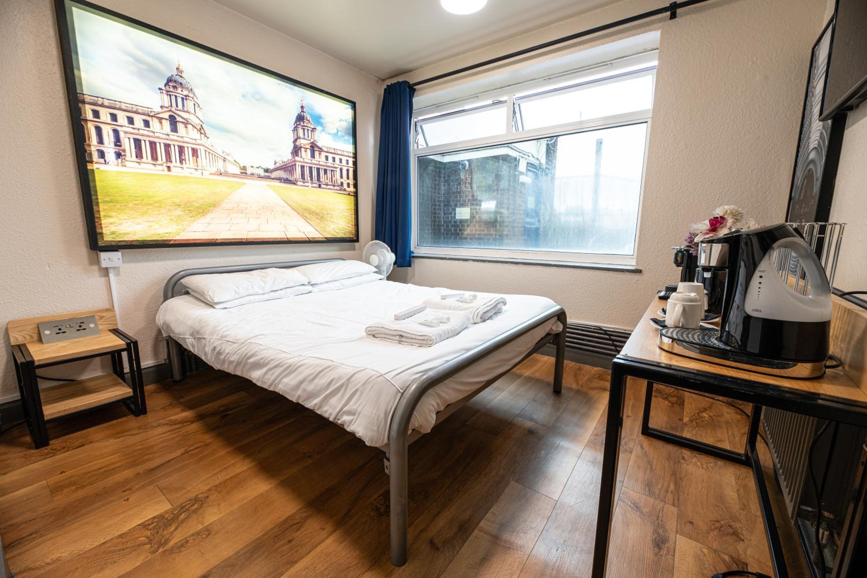 Standard Double Room photo 2