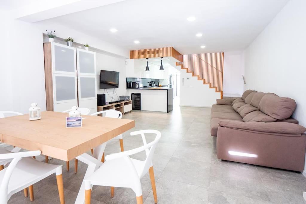 Casa de cuatro habitaciones
