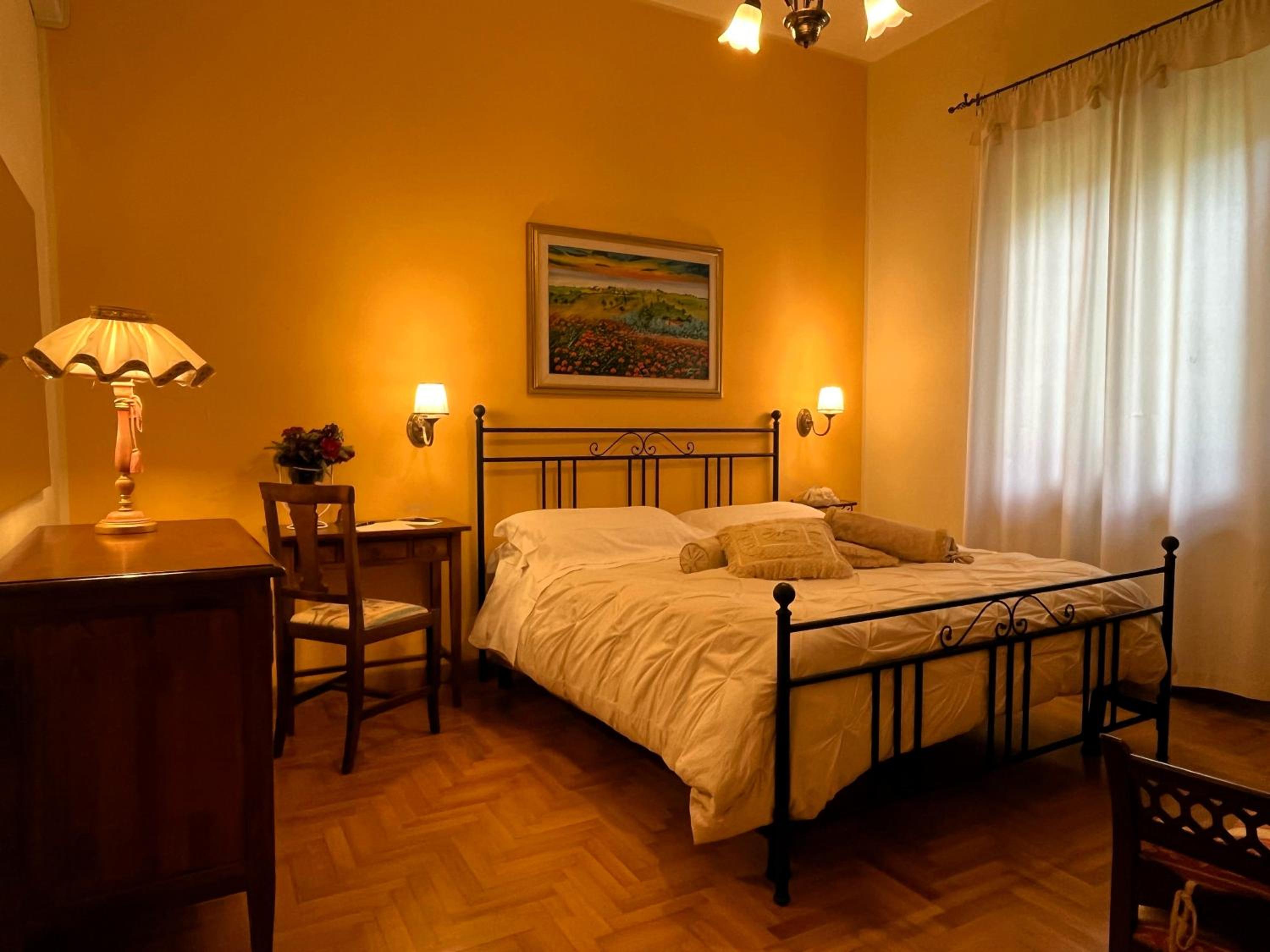 Suite with Balcony - Photo 1