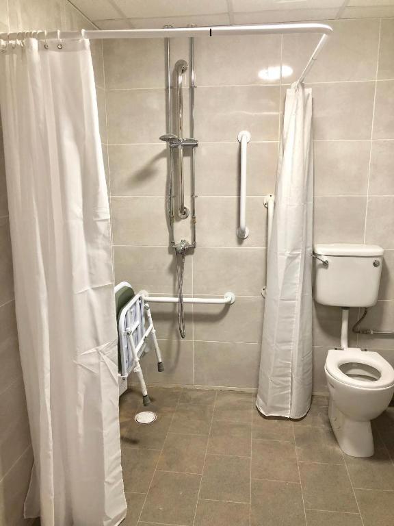 Double Room - Disability Access photo 2