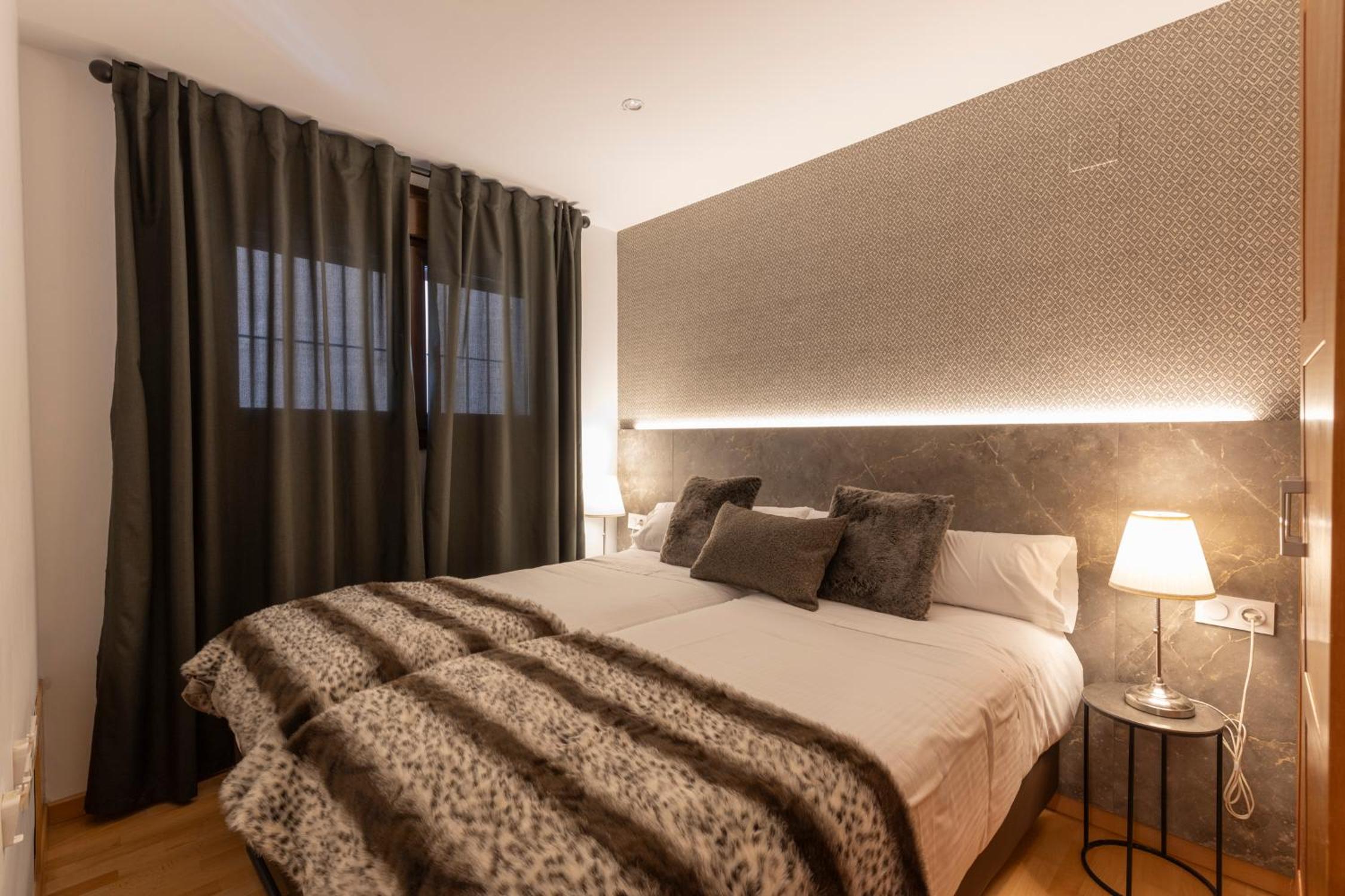 Studio Apartment - Ground Floor photo 2