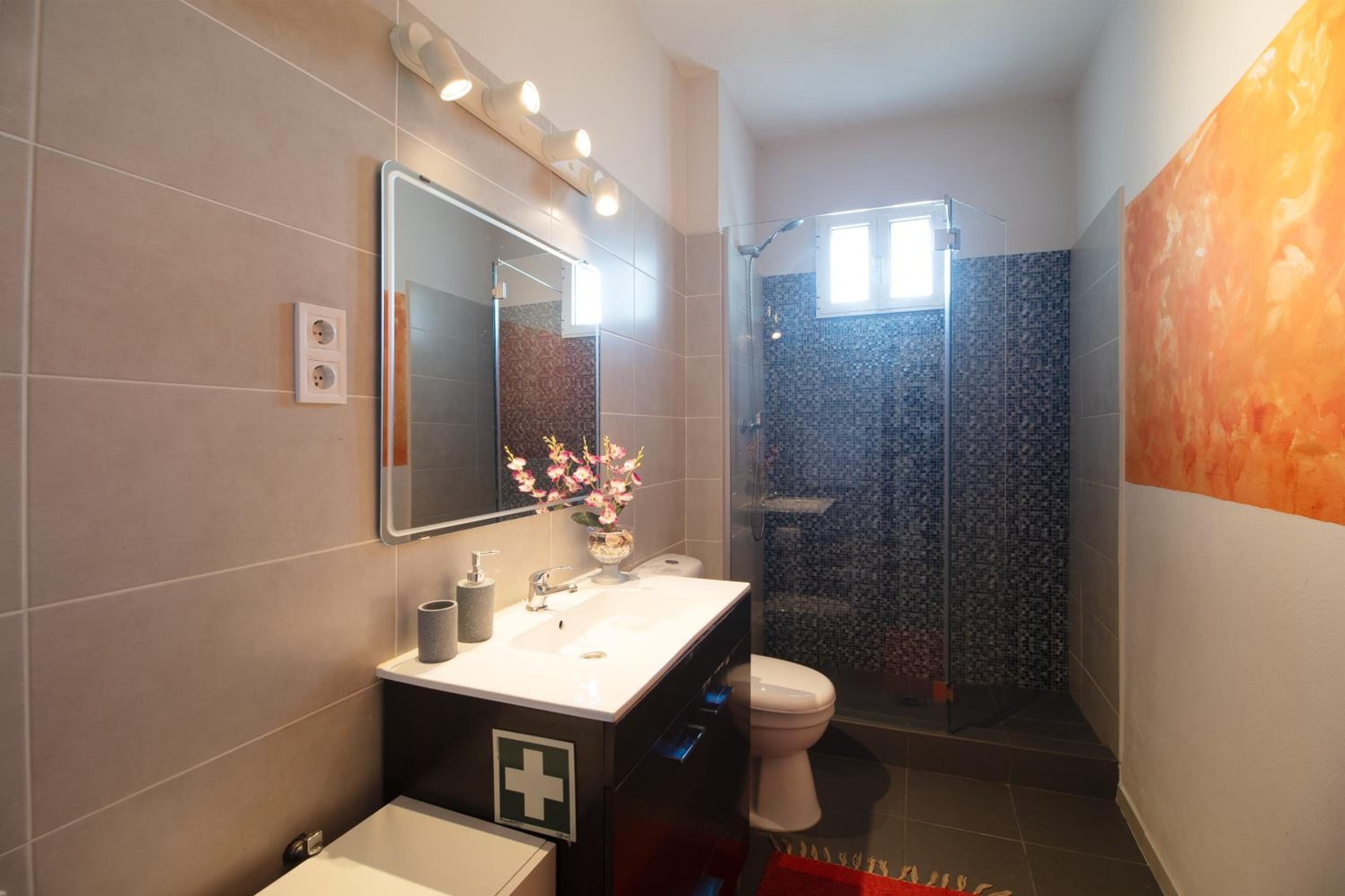 Apartment - Photo 4