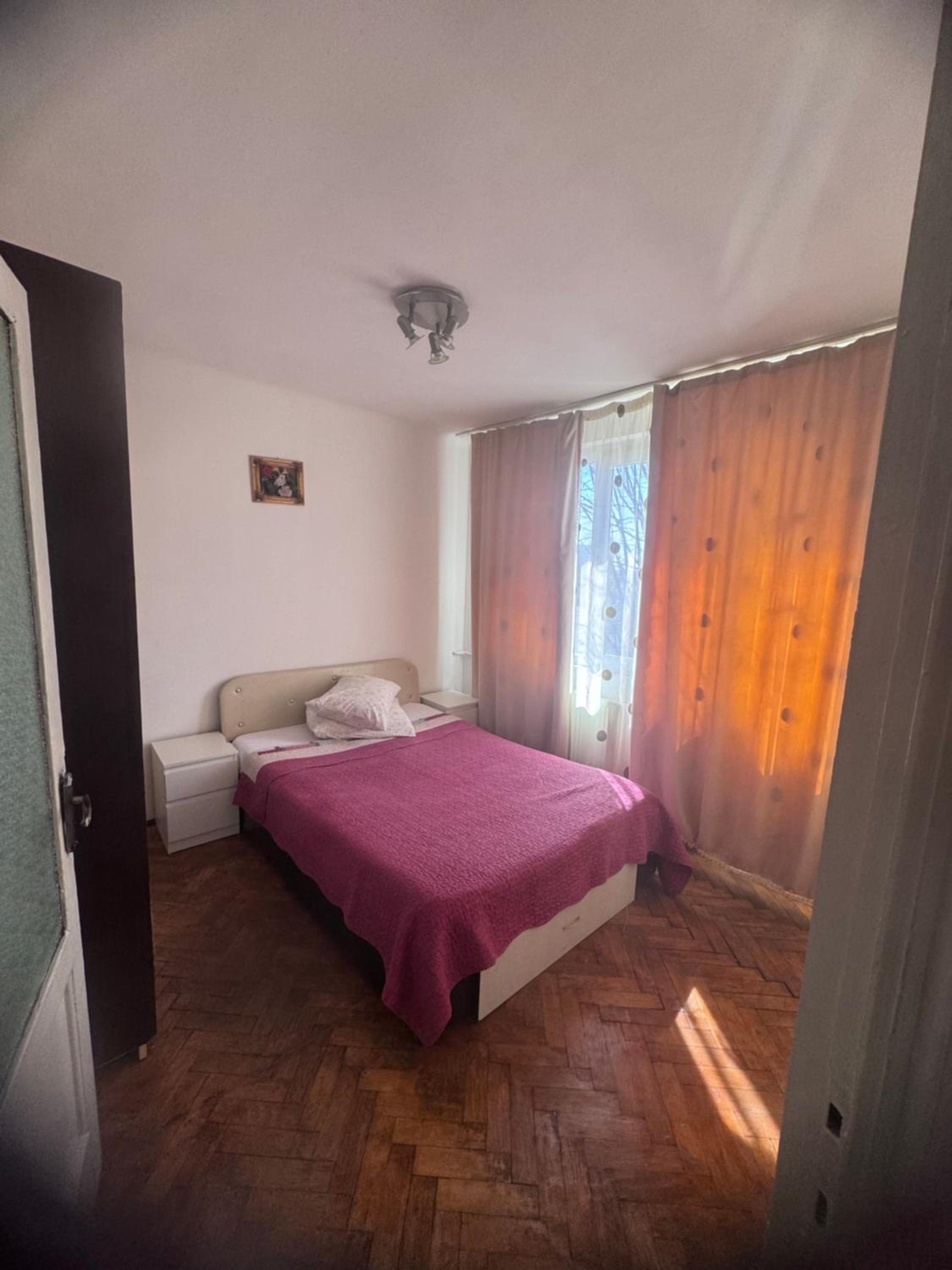 One-Bedroom Apartment with Balcony photo 3