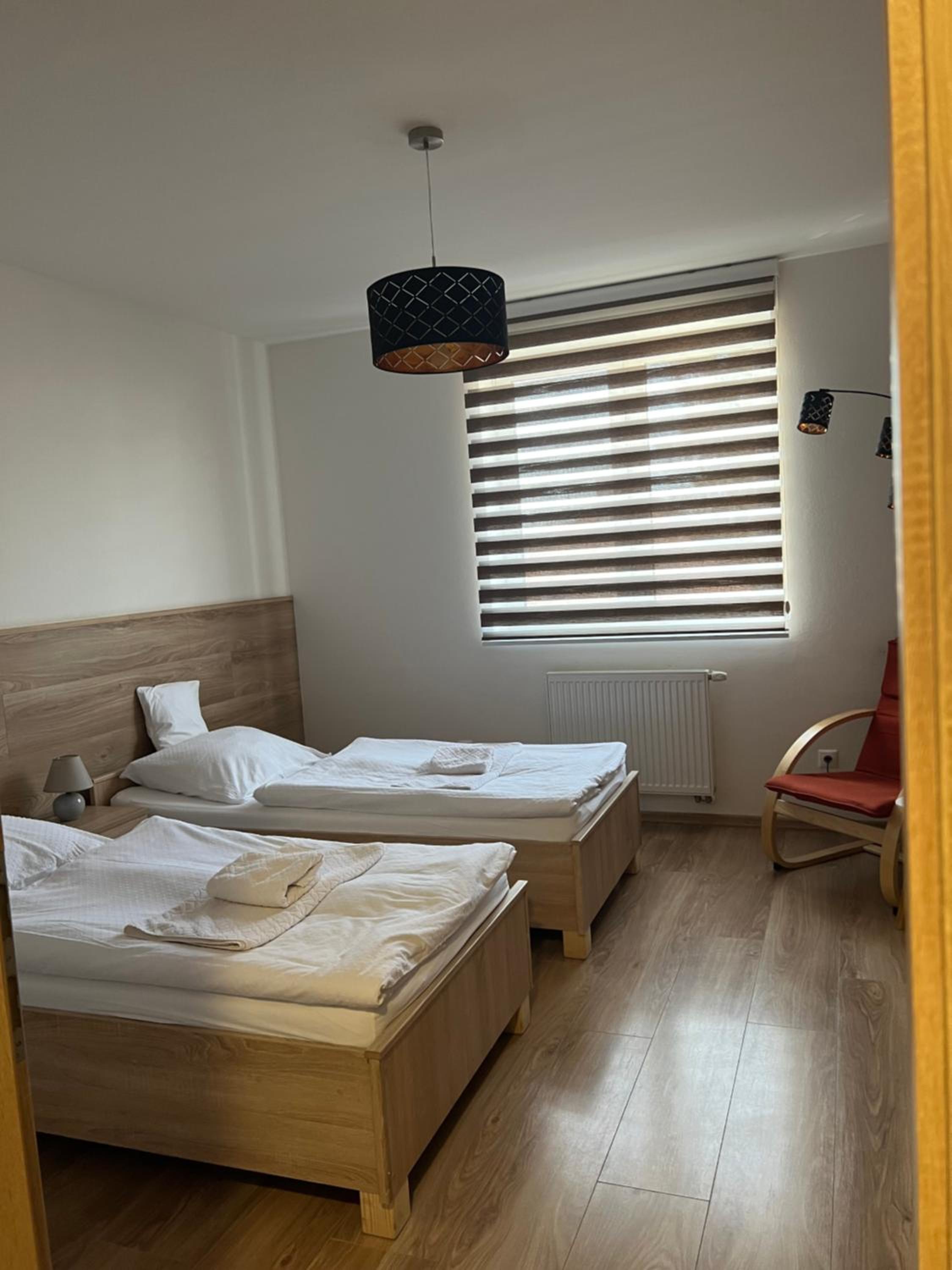 Standard Twin Room - Photo 2