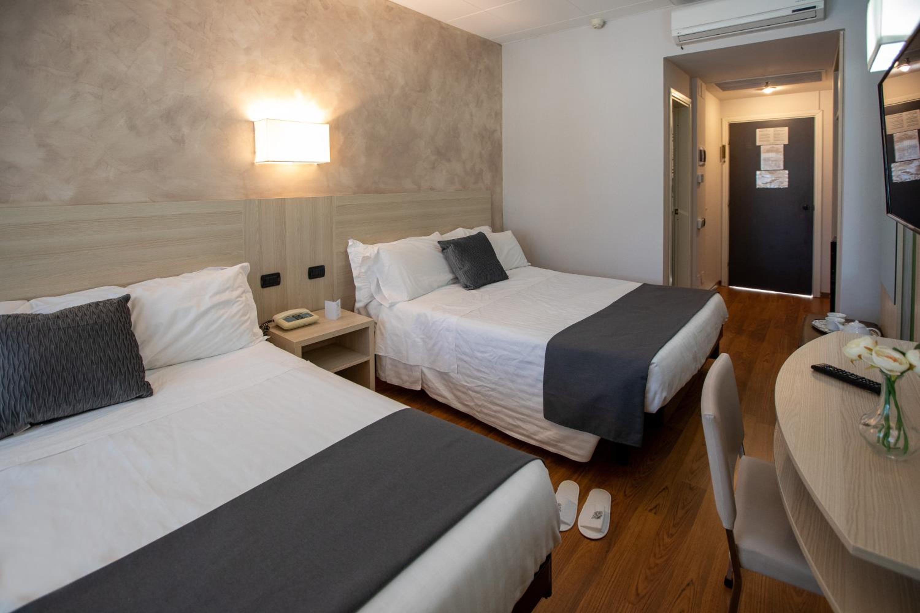 Executive Double Room with Two Double Beds
