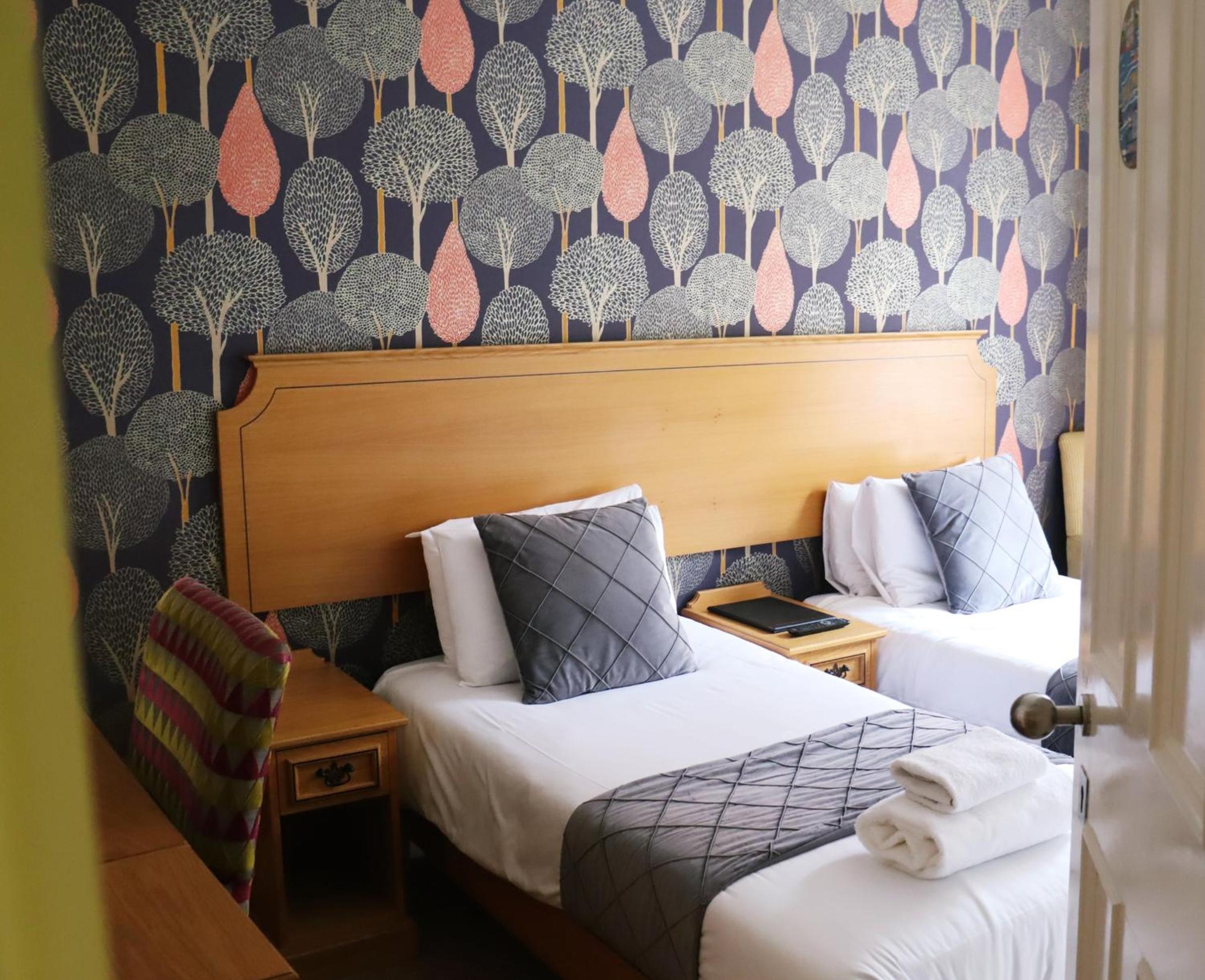 Standard Twin Room photo 2