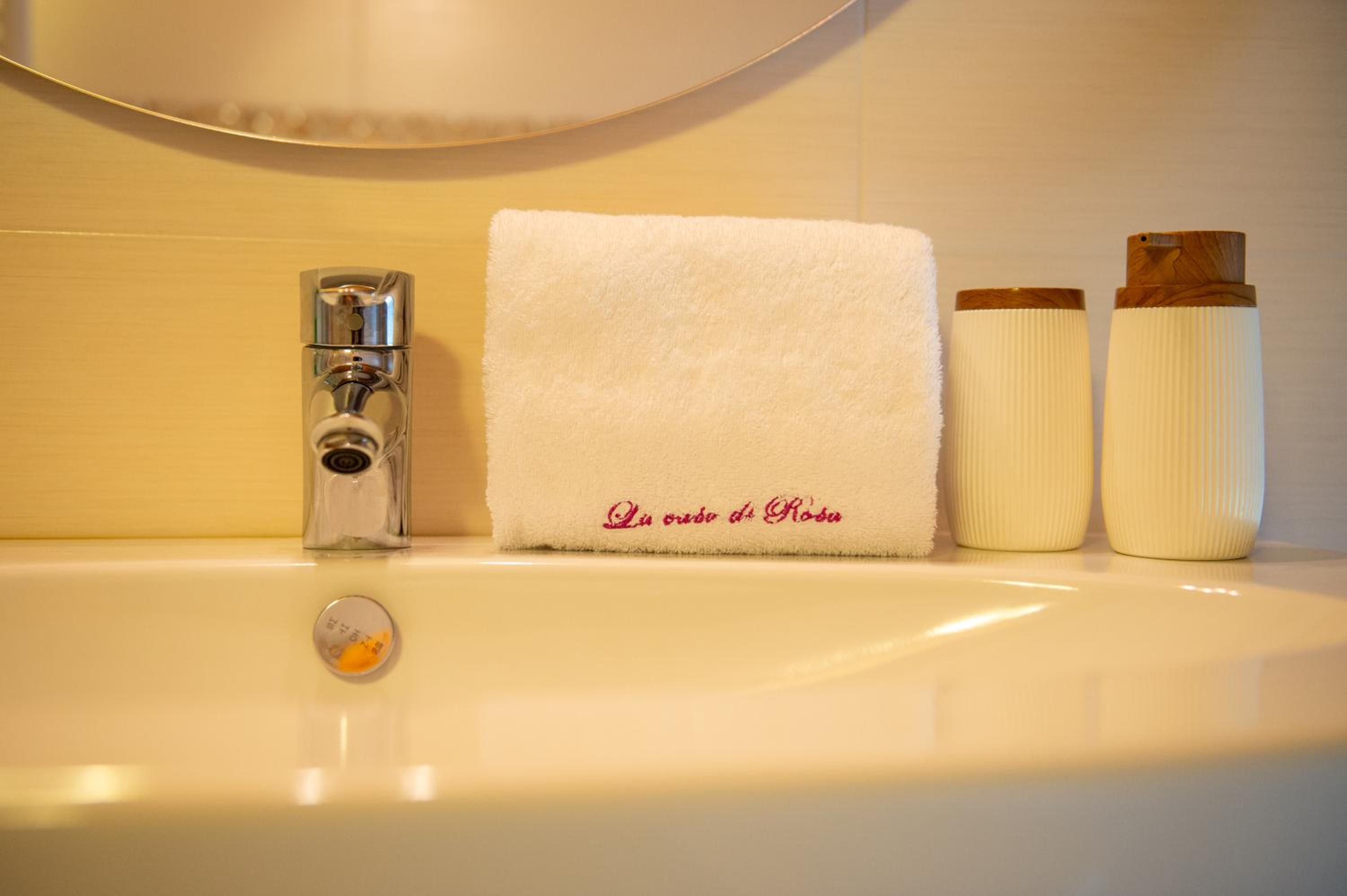 Superior Double or Twin Room - Photo 6