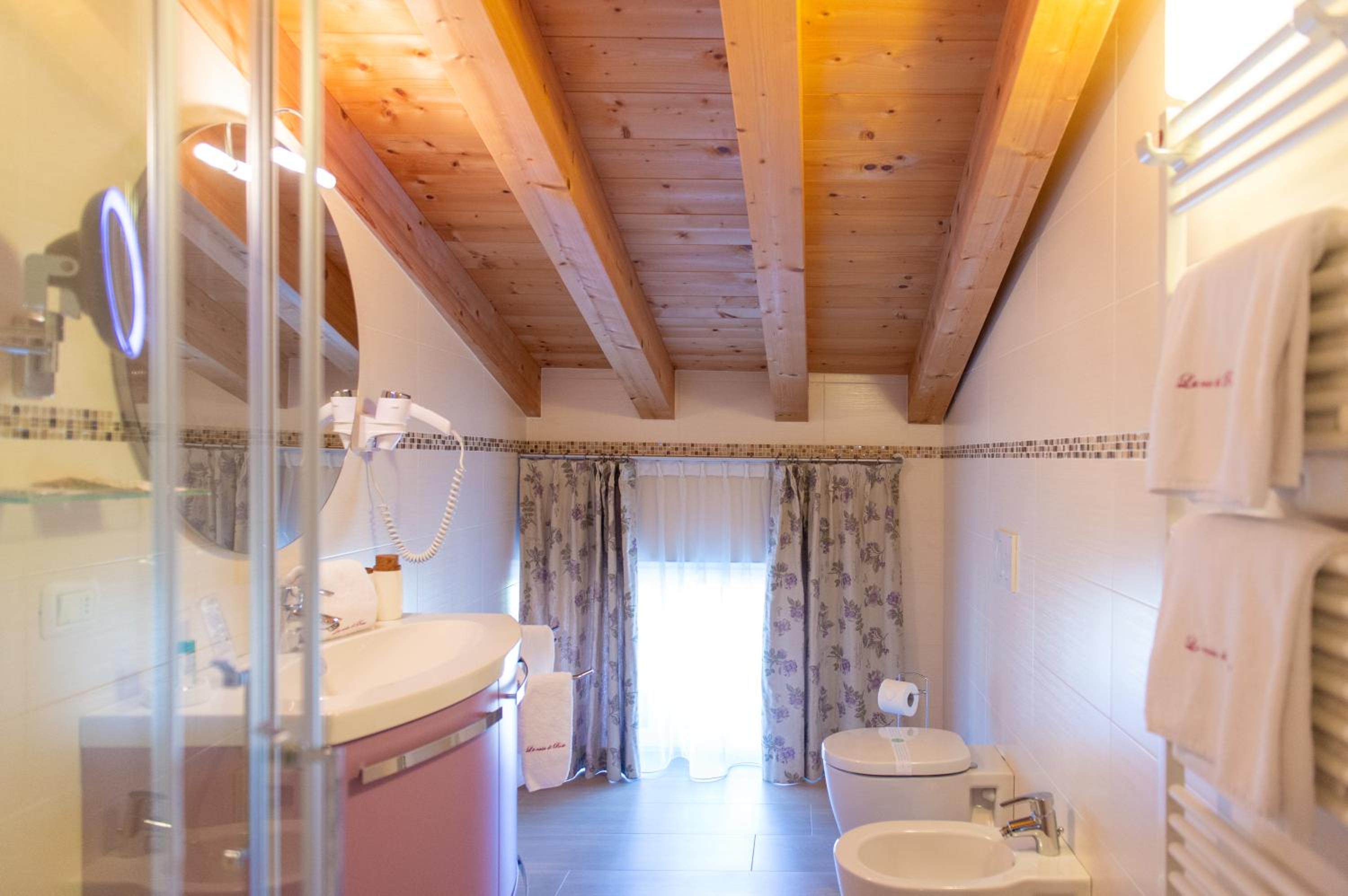 Superior Double or Twin Room - Photo 4