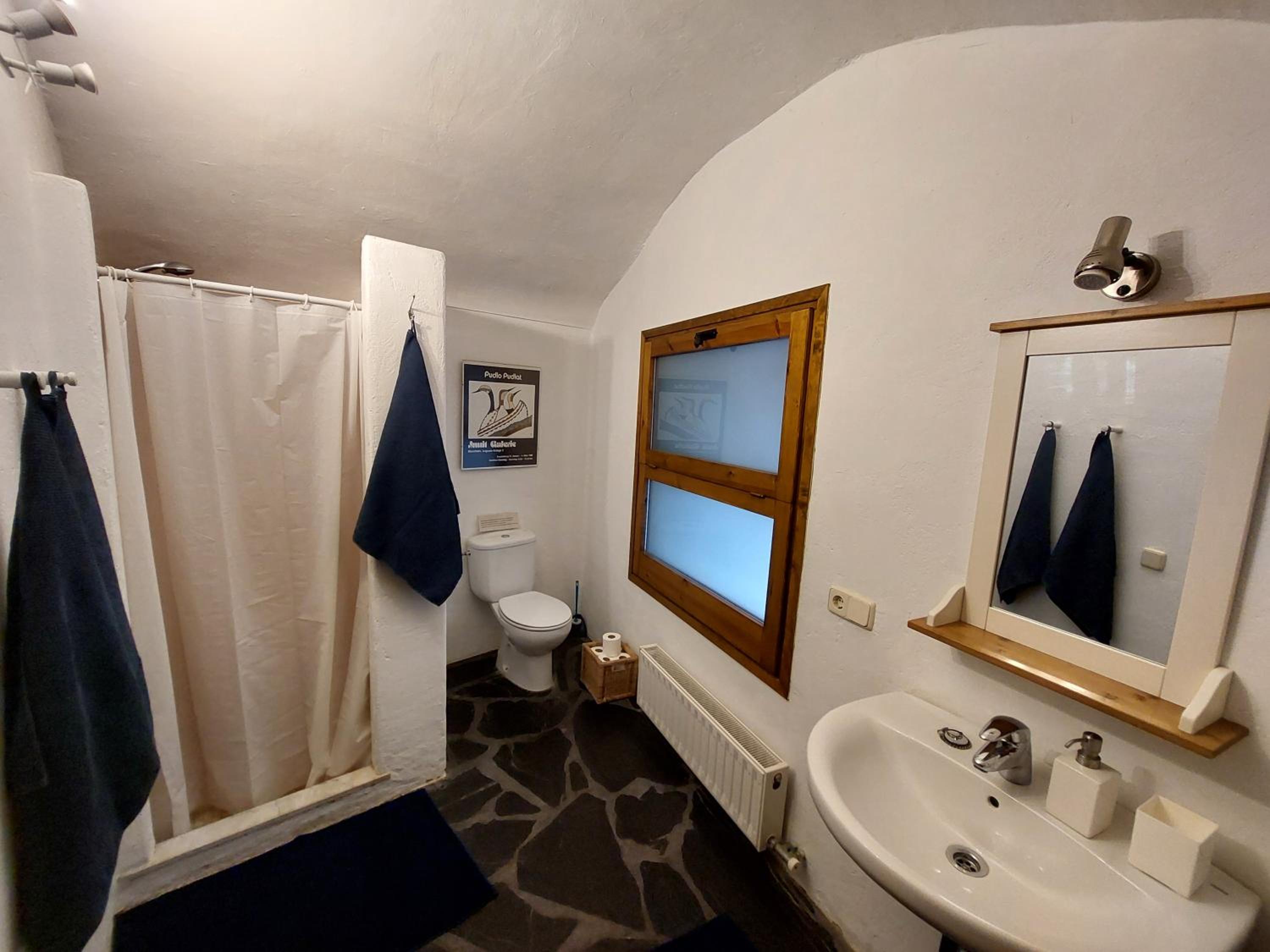 Double Room with Balcony photo 3