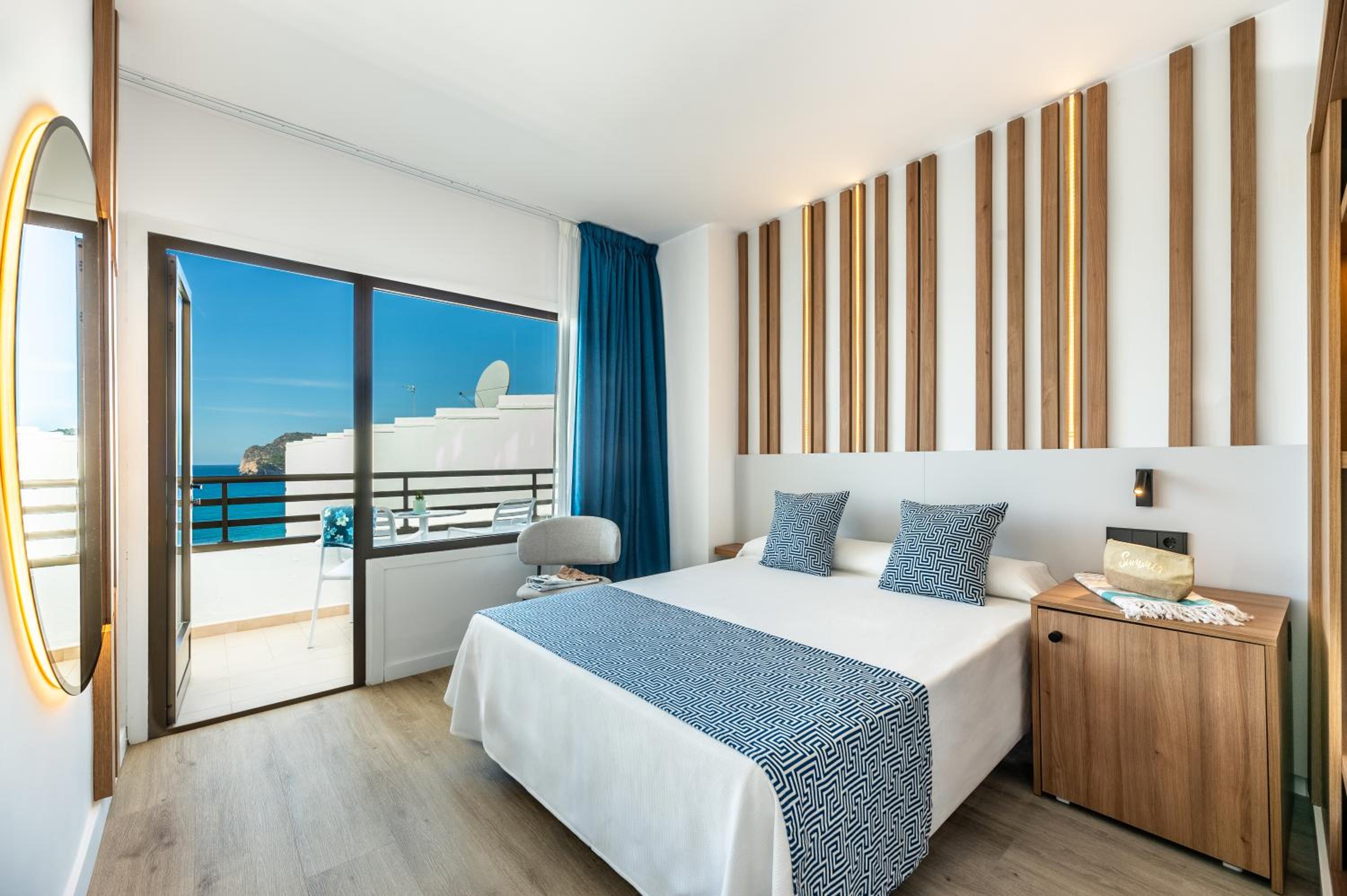 Single Room with Sea View
