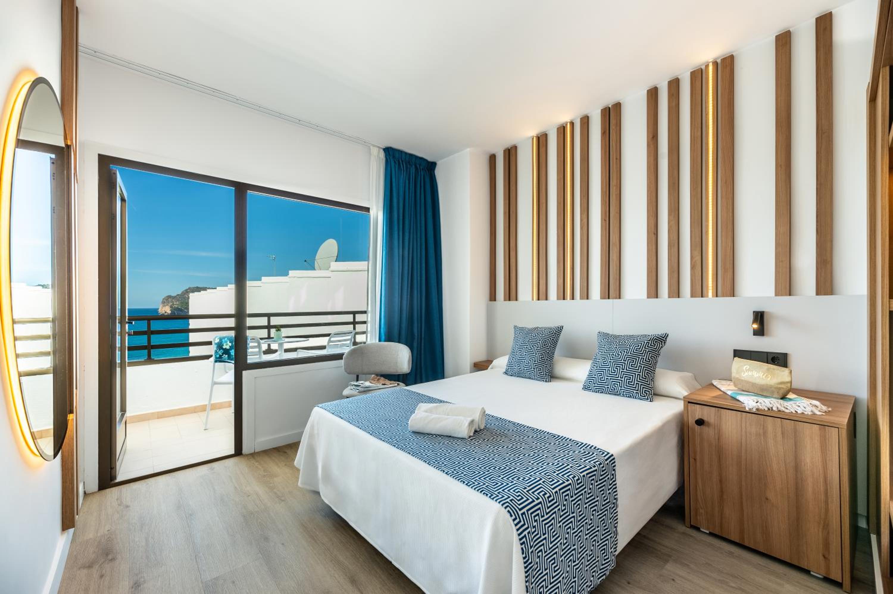 Single Room with Sea View