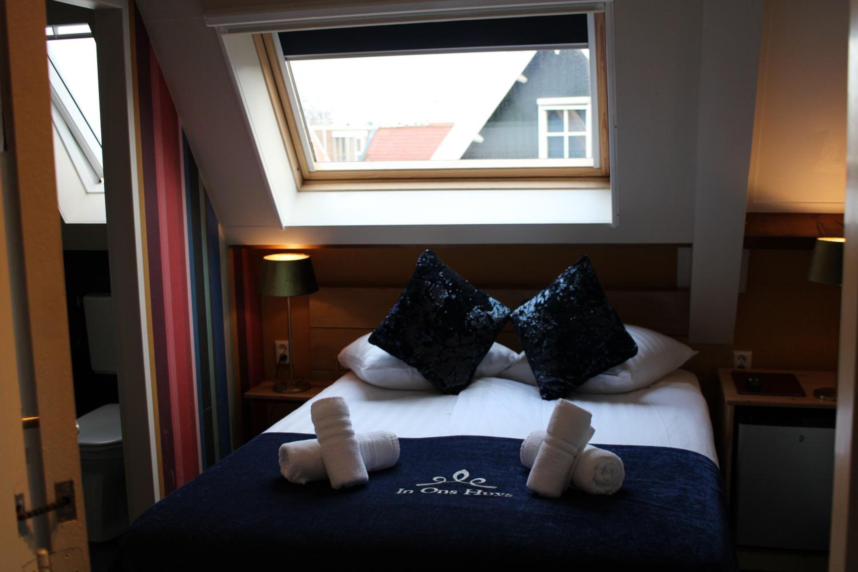 Small Double Room photo 2