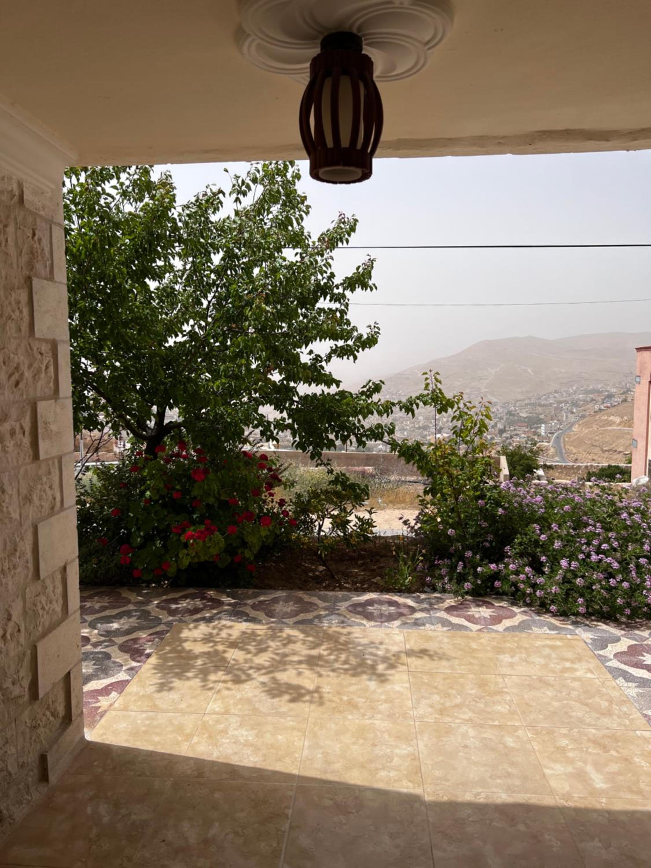 Deluxe Two-Bedroom Apartment With Garden View photo 3
