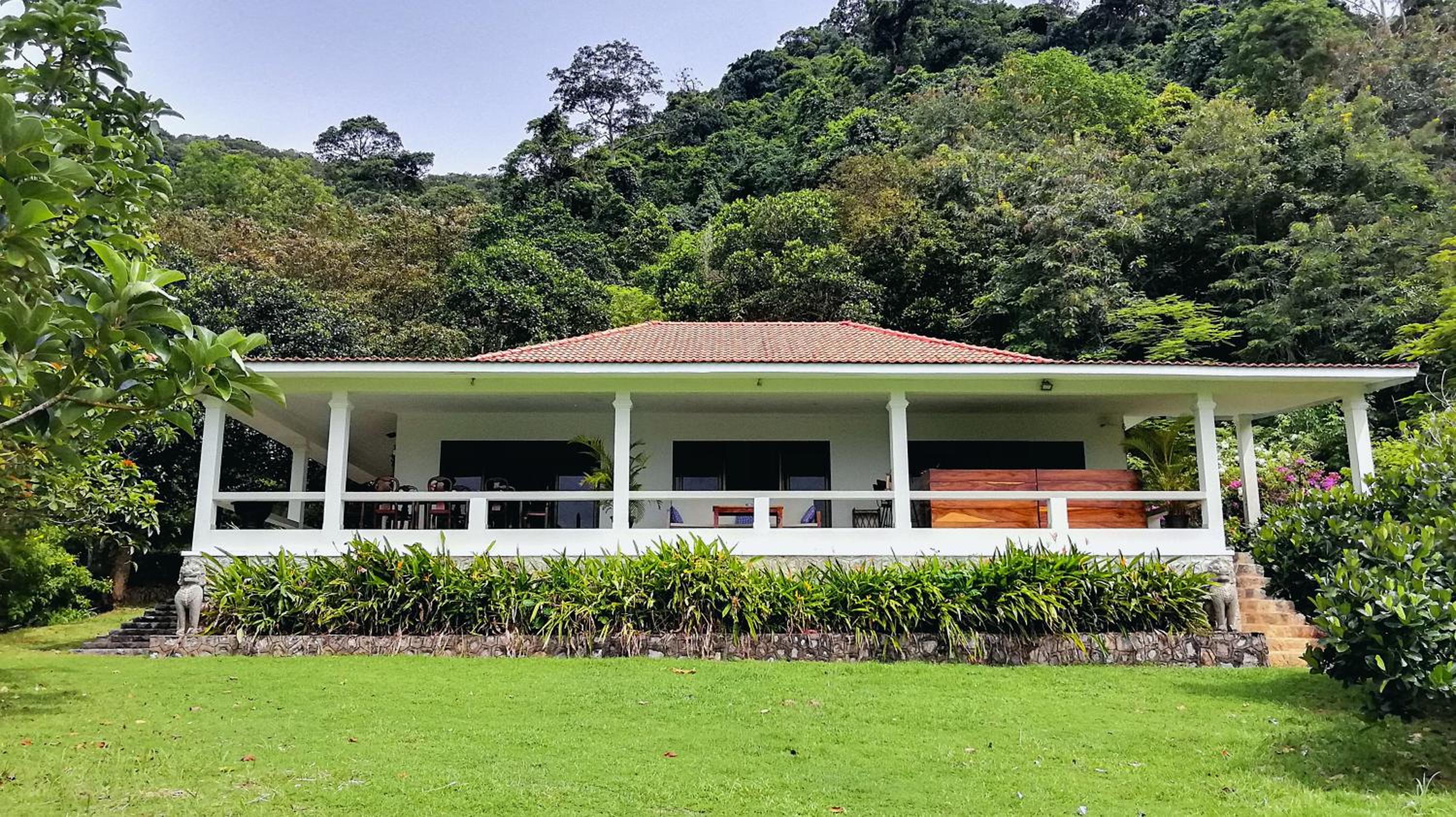 Villa with Sea View photo 1