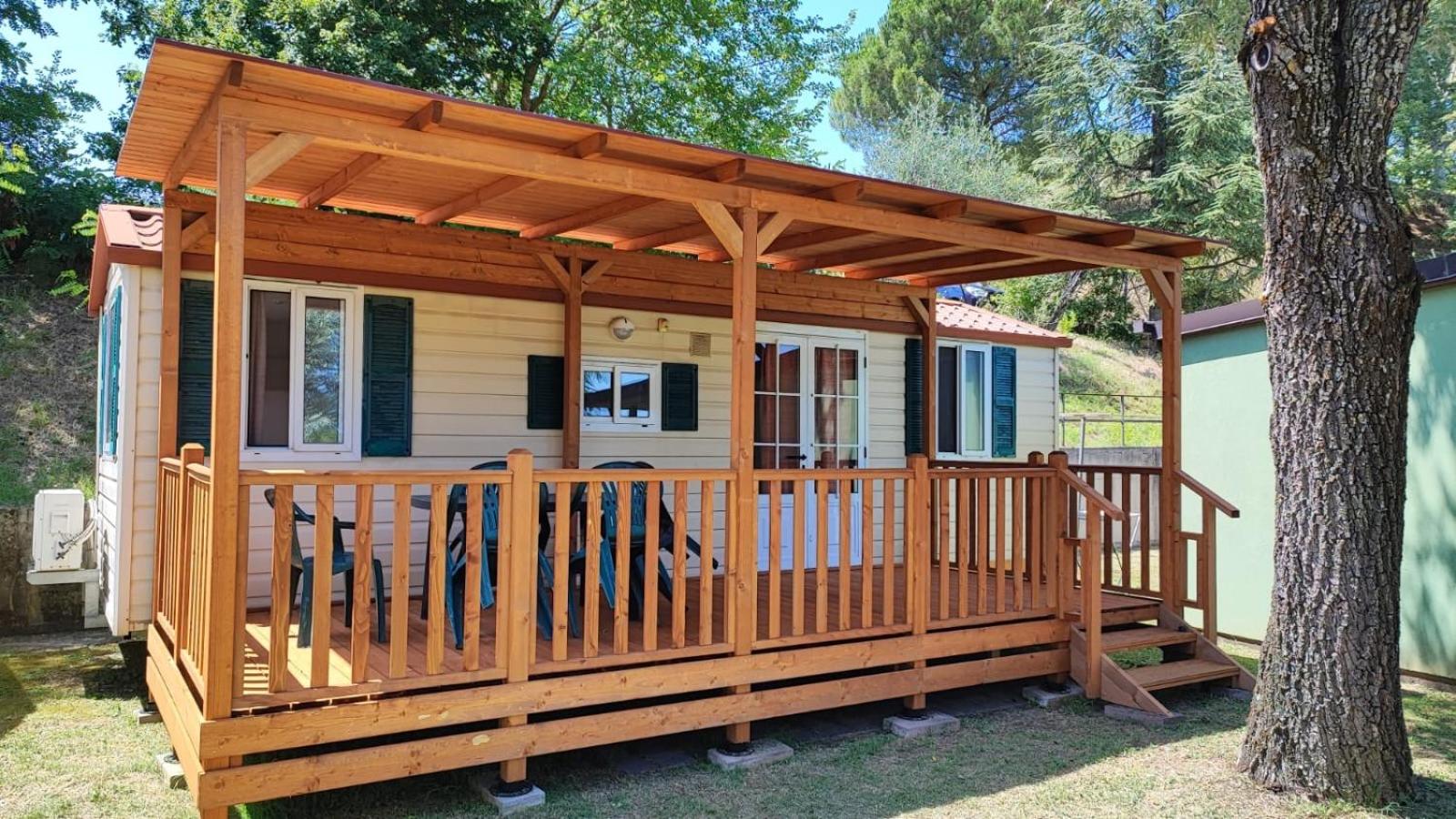 Mobile Home (4 Adults) photo 3