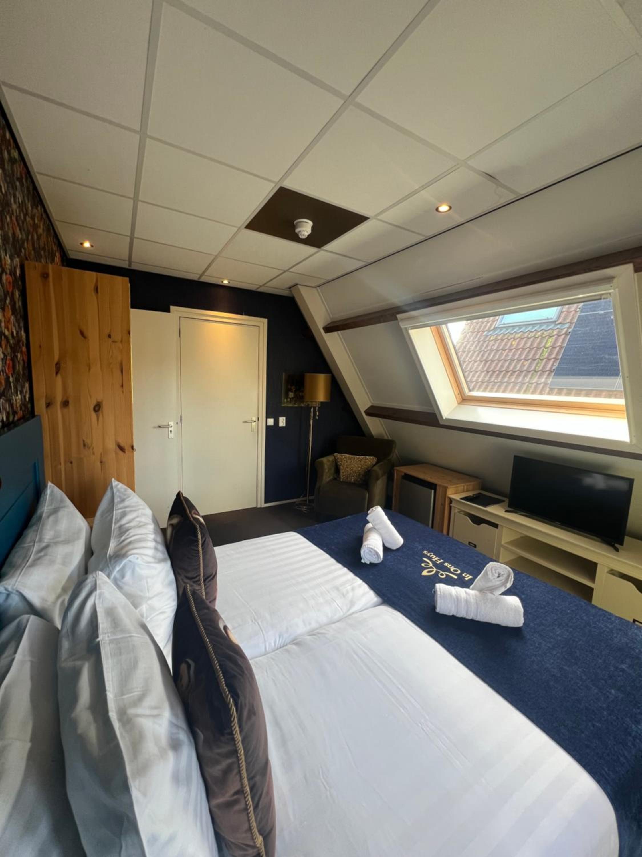 Double Room photo 3