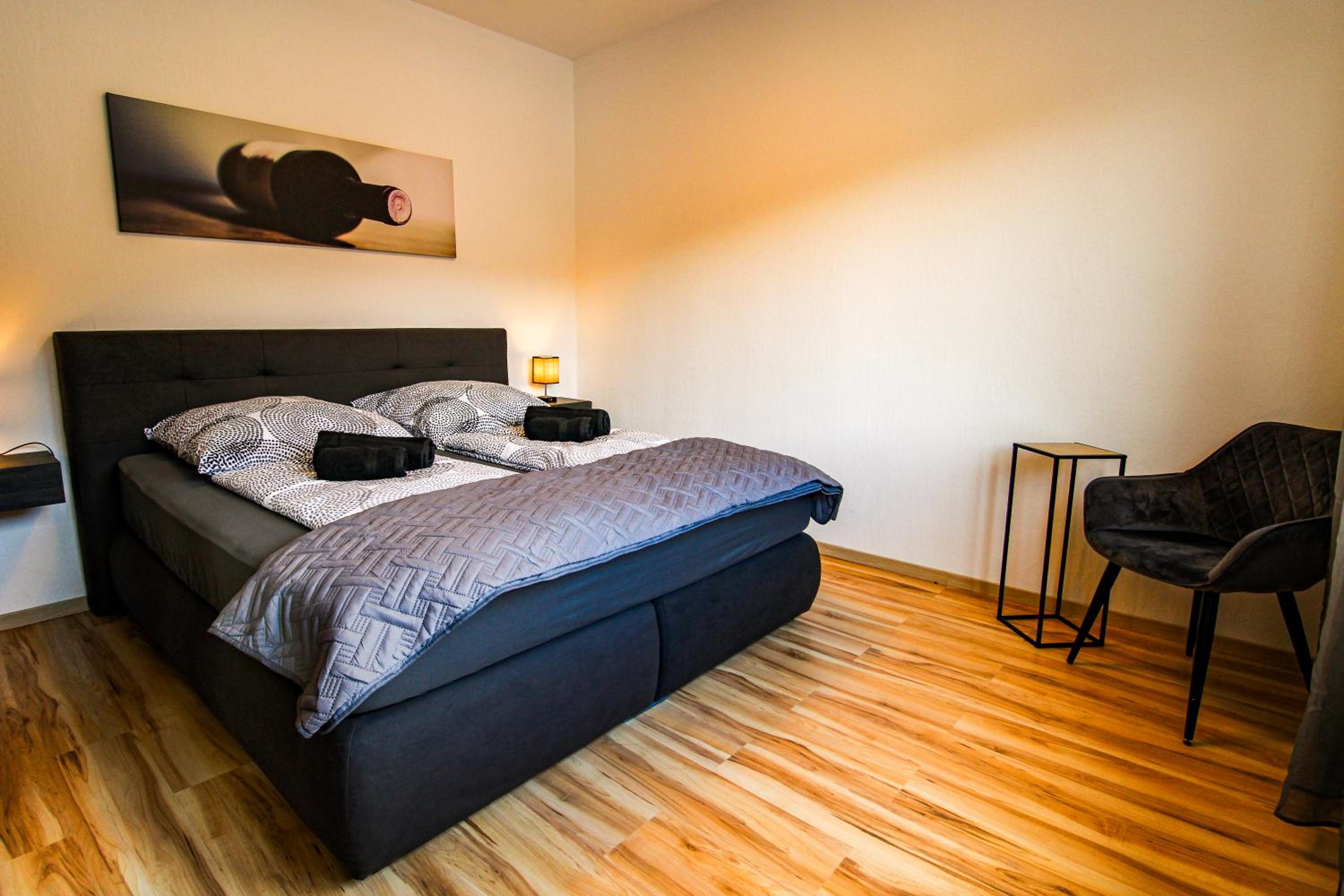 Three-Bedroom Apartment photo 3