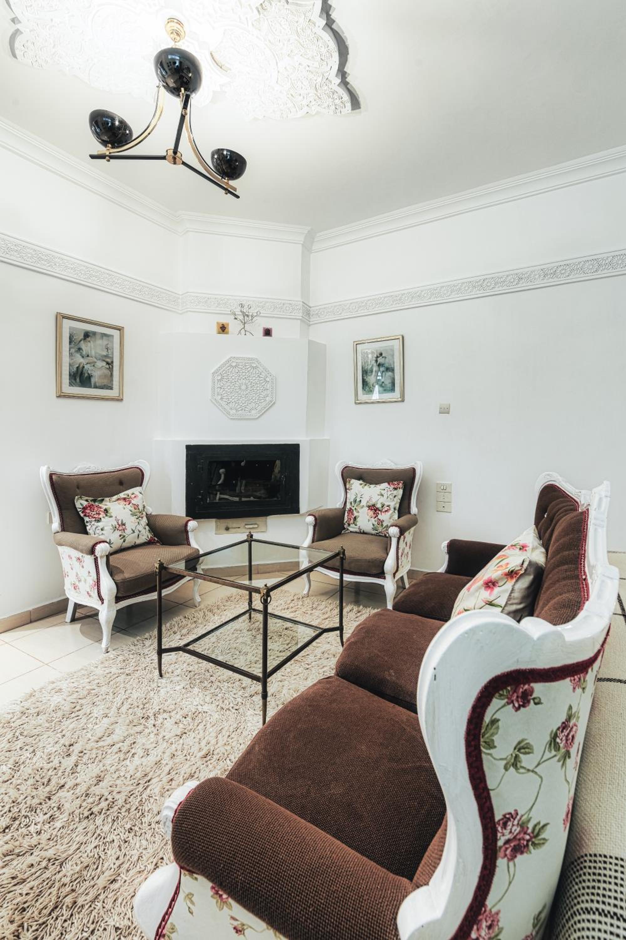 Dr. Zivago Senior Suite - Photo 1