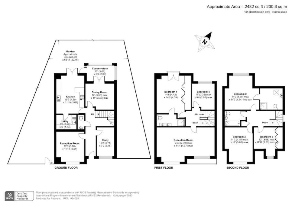 Six-Bedroom House photo 2