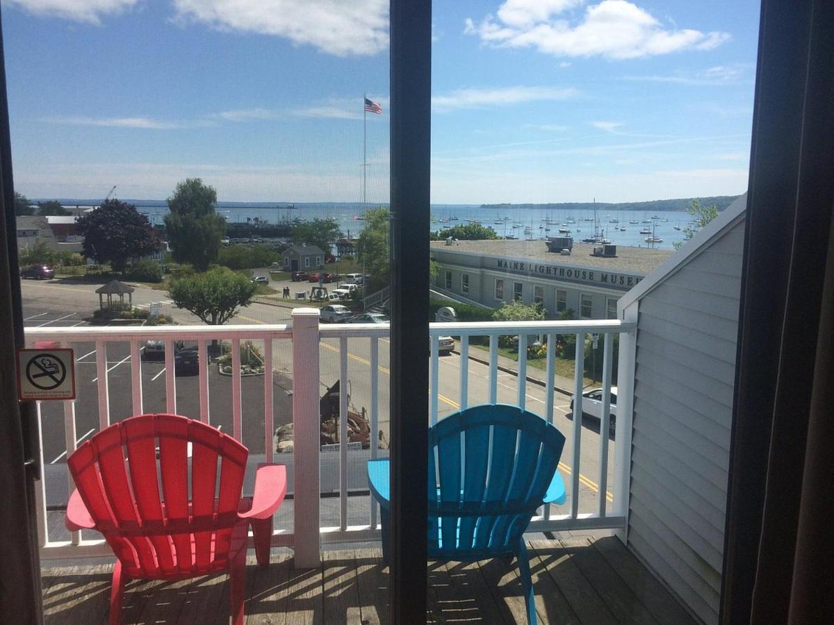 Suite with Balcony photo 2