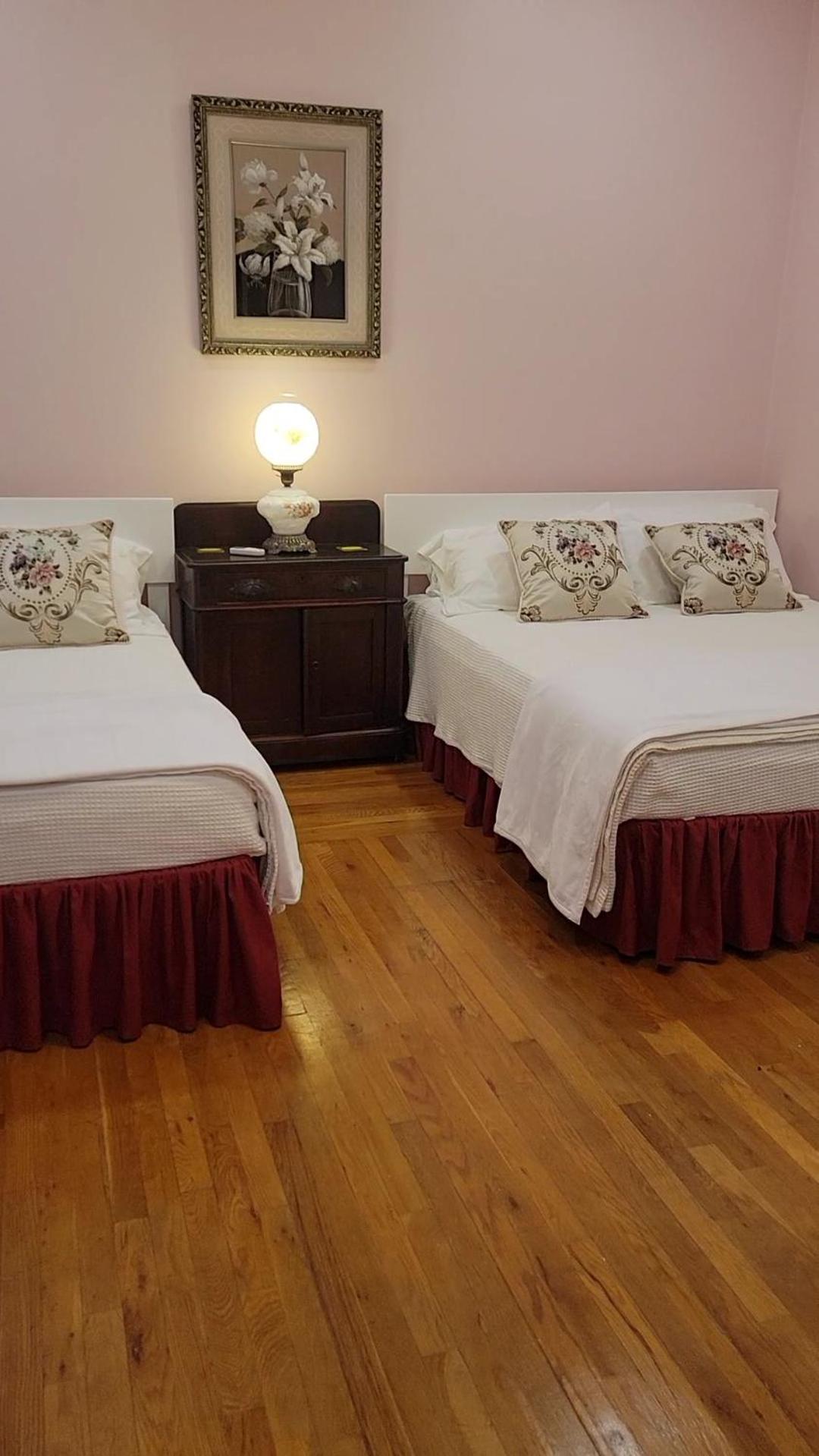Deluxe Queen Room photo 2