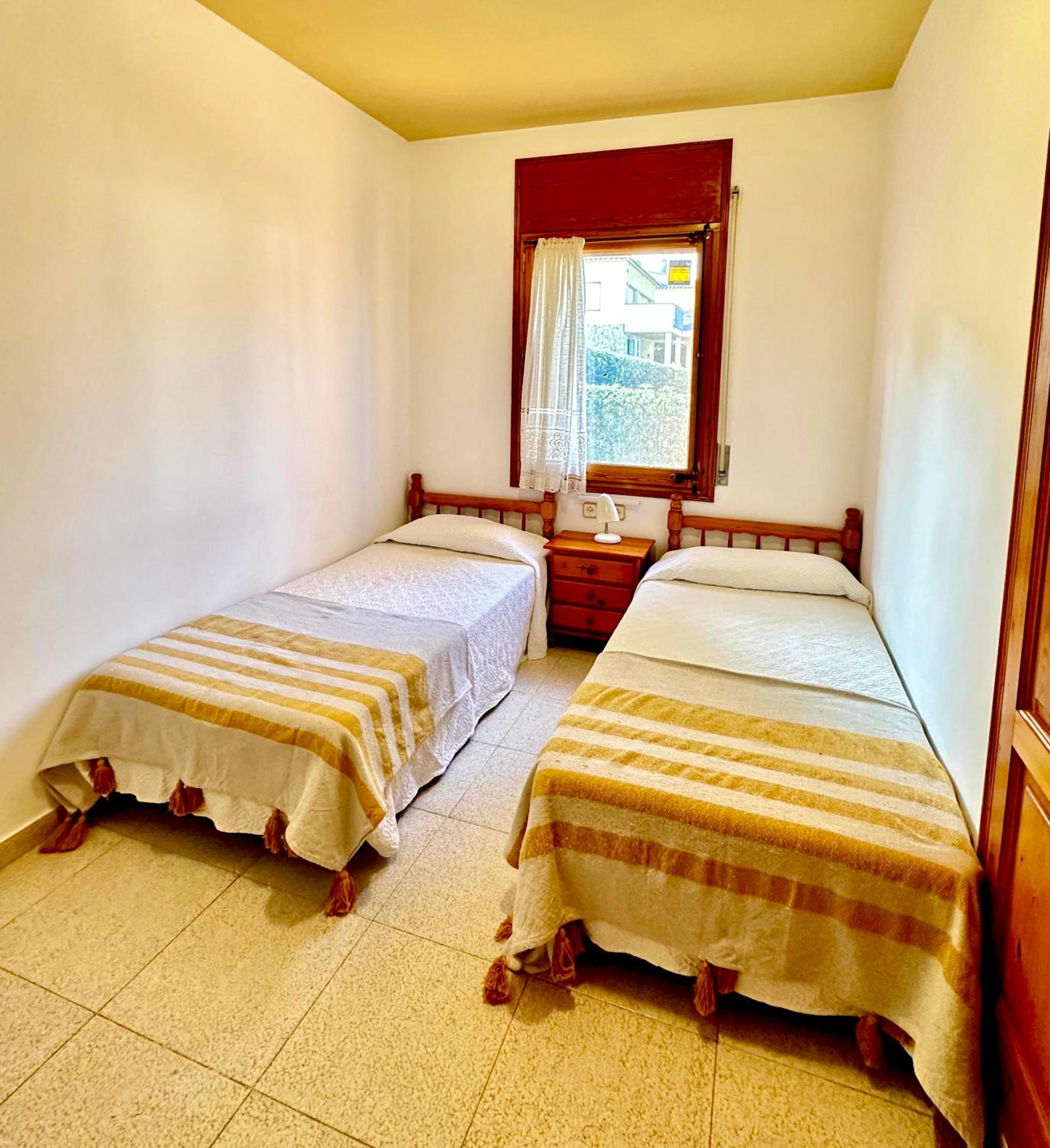 Casa de cuatro habitaciones